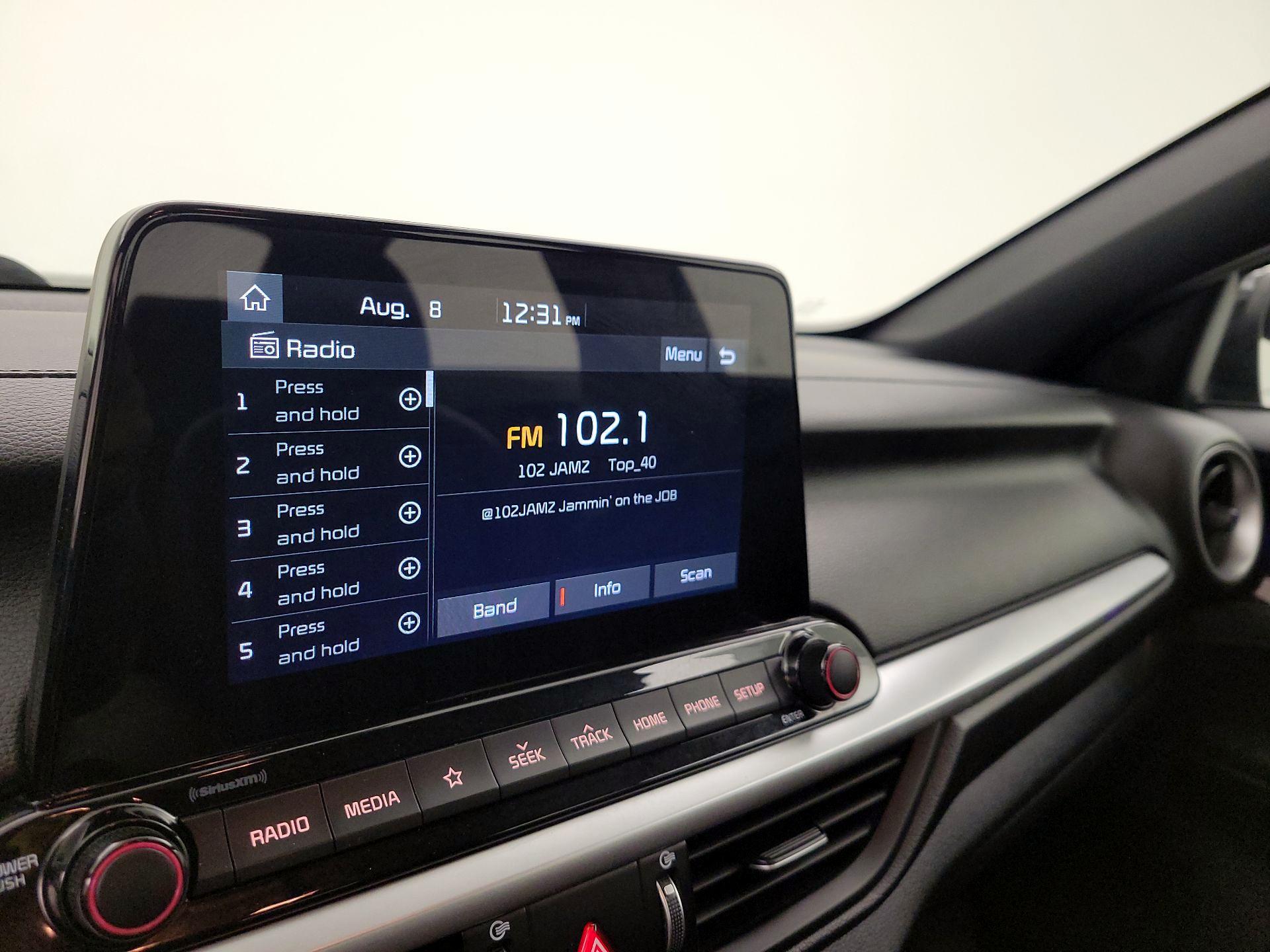 Thumbnail: 2020 Kia Forte - 15