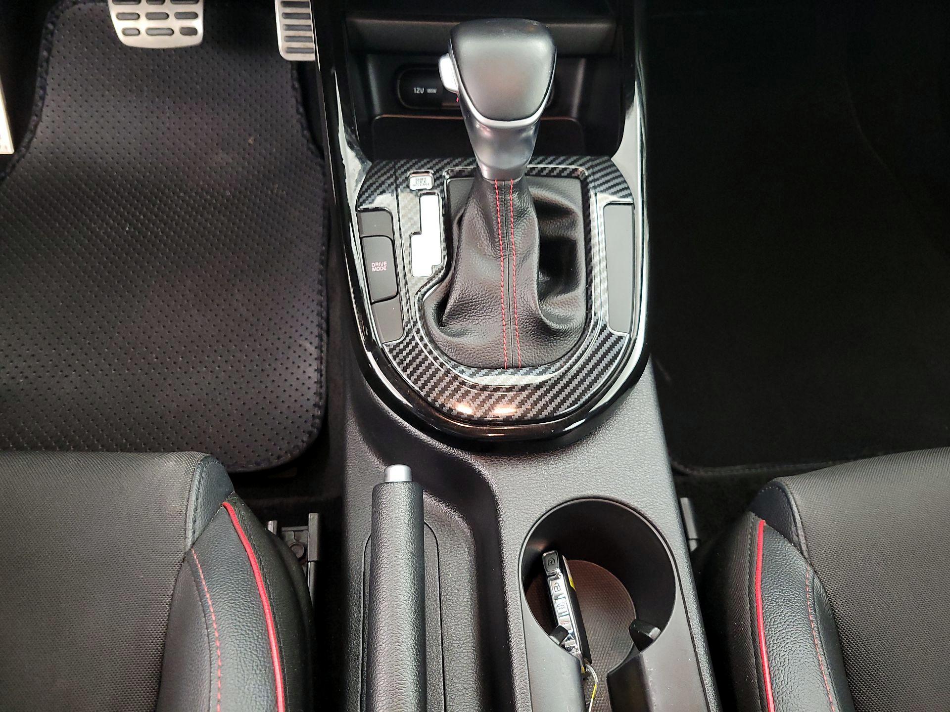 Thumbnail: 2020 Kia Forte - 17