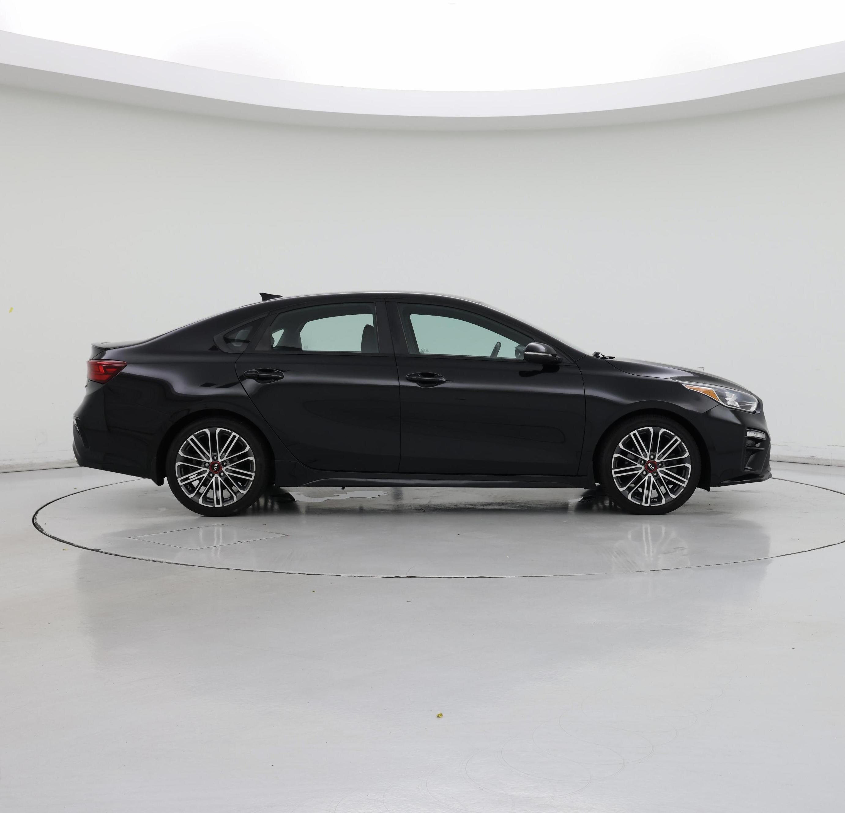 Thumbnail: 2020 Kia Forte - 7