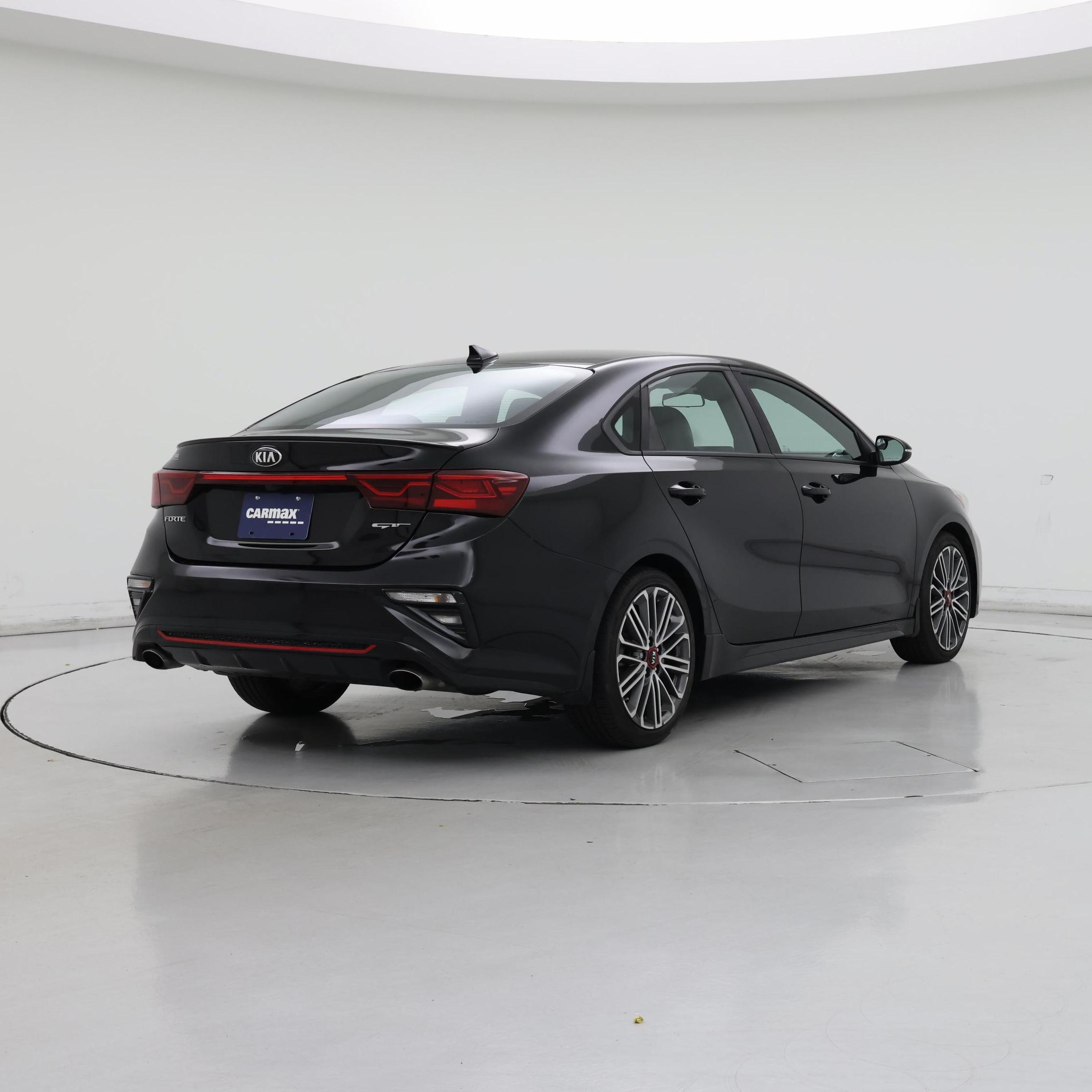Thumbnail: 2020 Kia Forte - 8