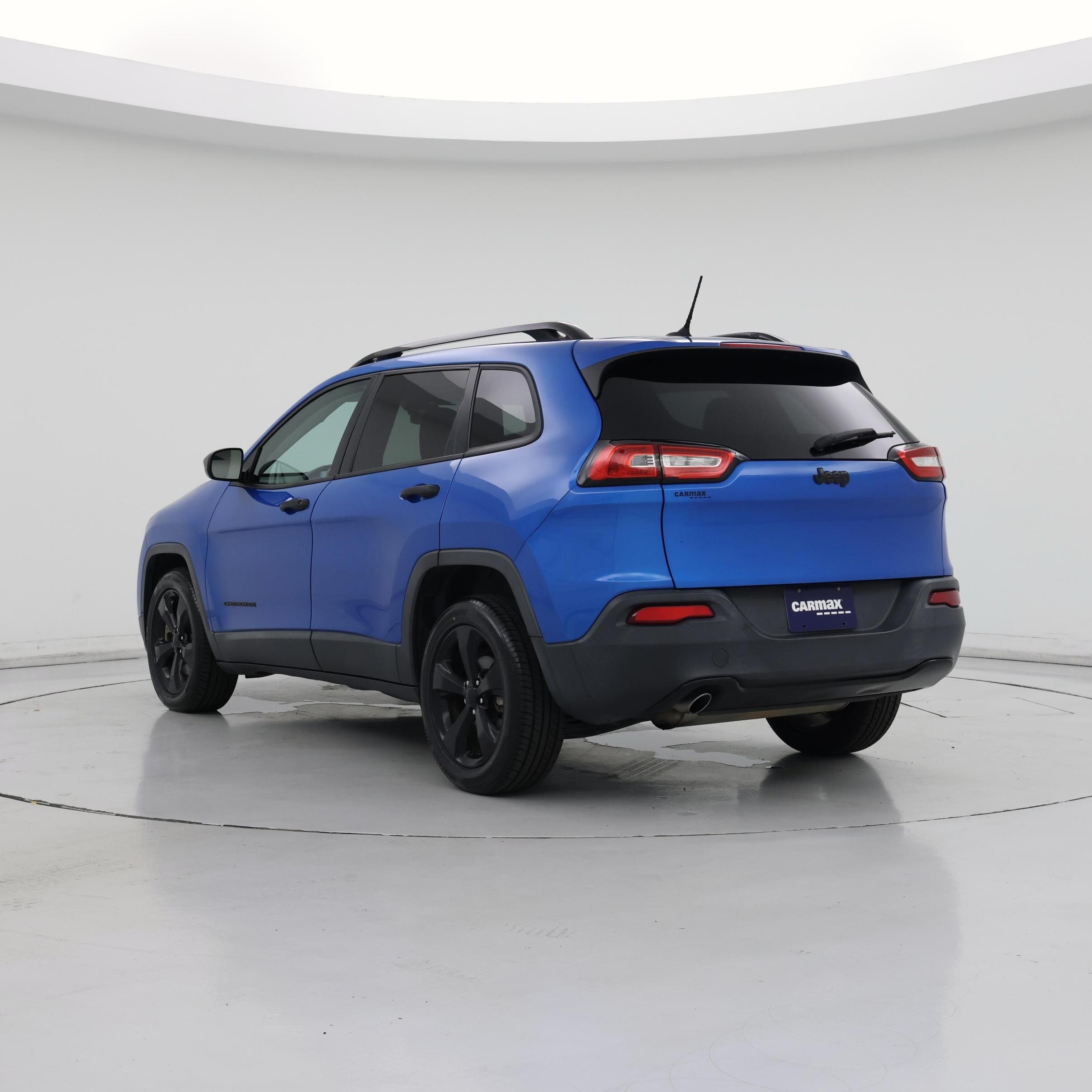 Thumbnail: 2017 Jeep Cherokee - 2