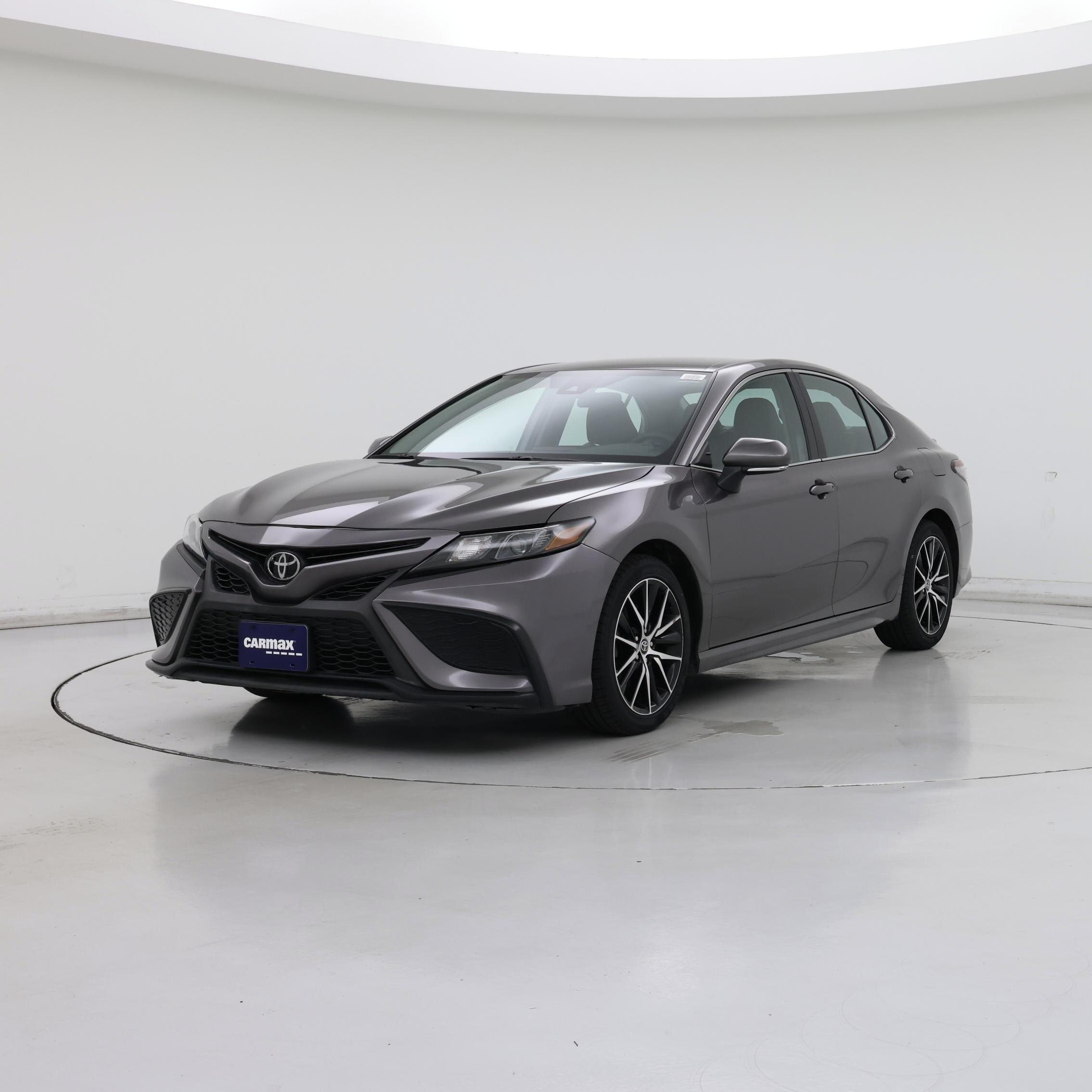 Thumbnail: 2022 Toyota Camry - 4