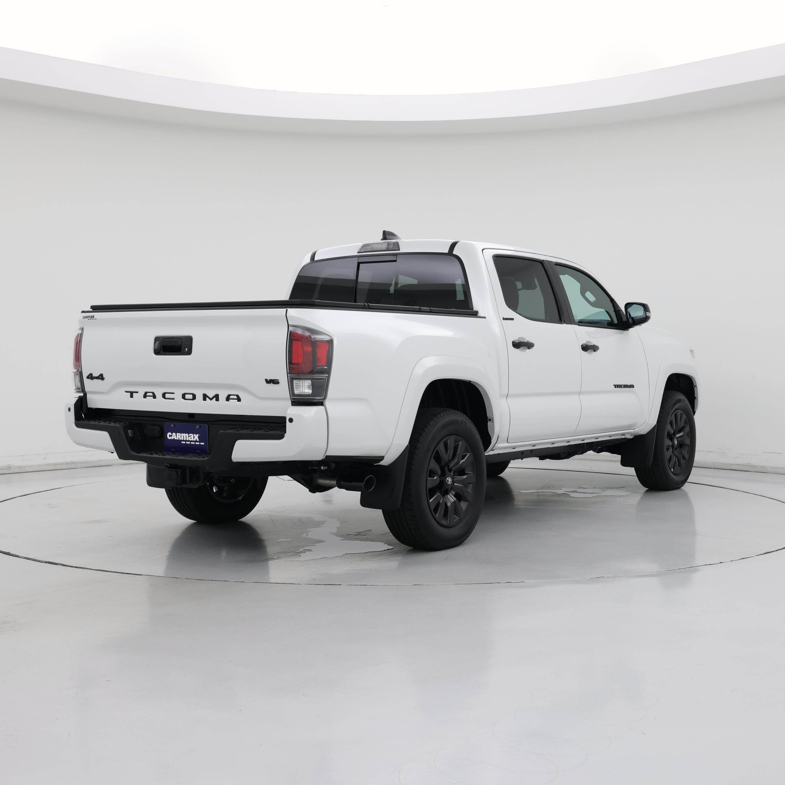 Thumbnail: 2023 Toyota Tacoma - 8