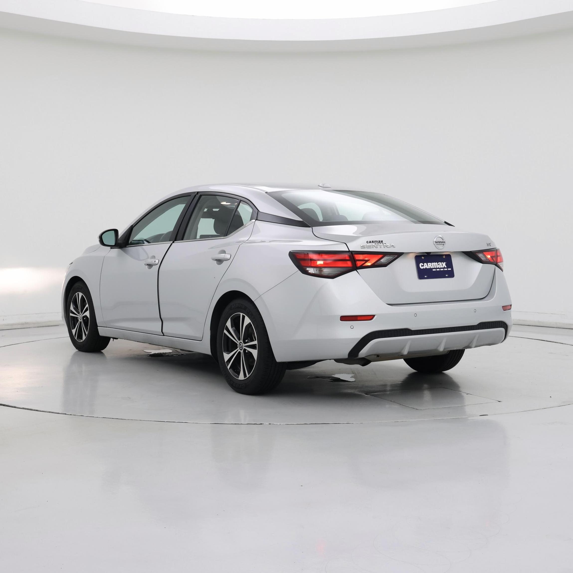 Thumbnail: 2022 Nissan Sentra - 2