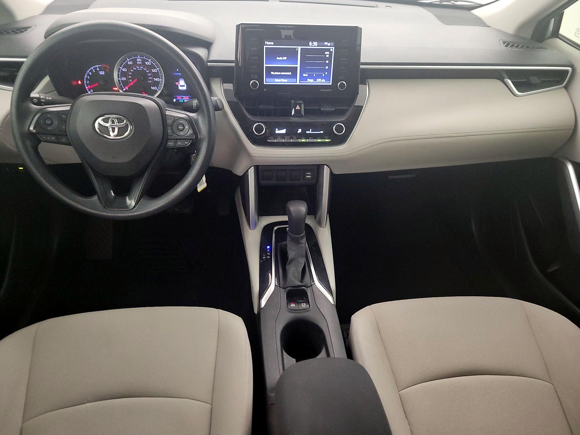 Thumbnail: 2022 Toyota Corolla Cross - 9