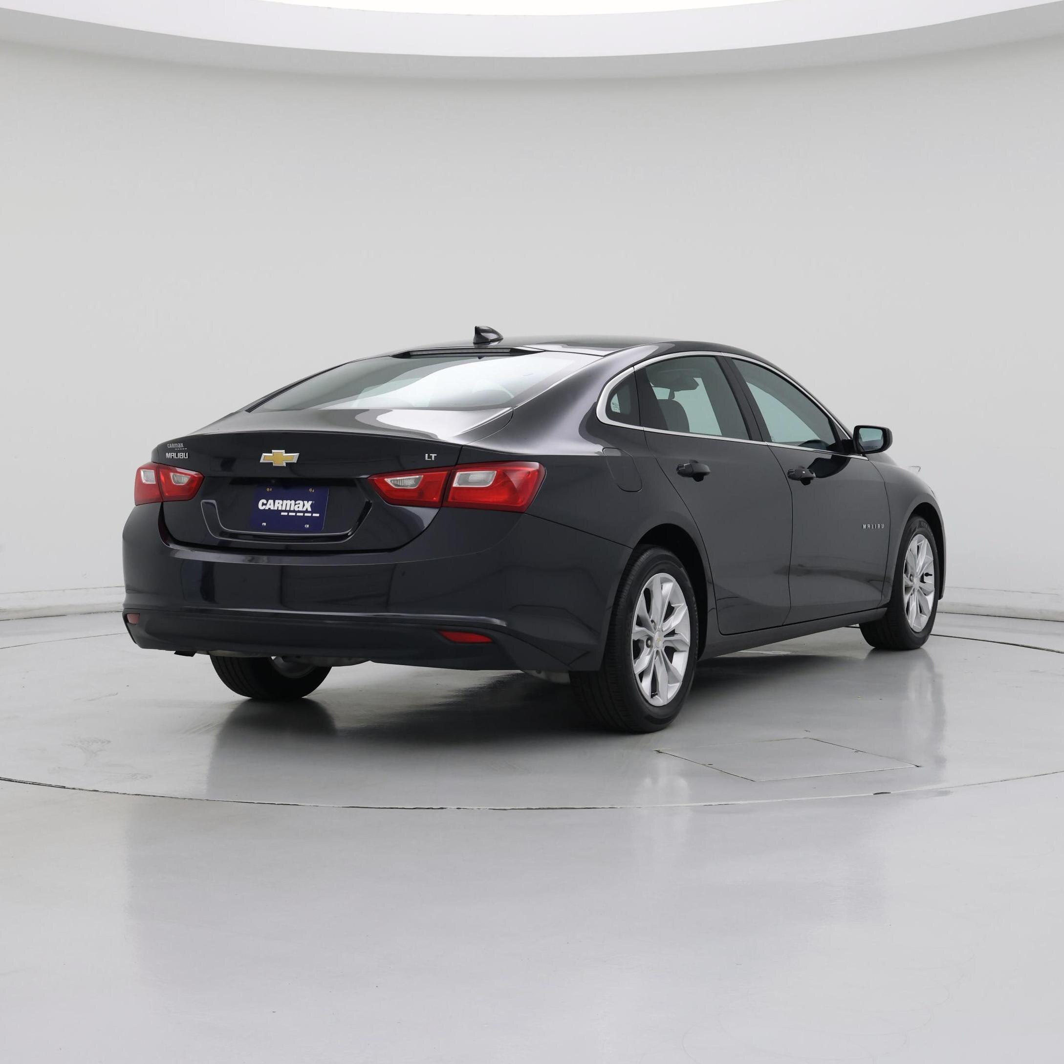 Thumbnail: 2023 Chevrolet Malibu - 8