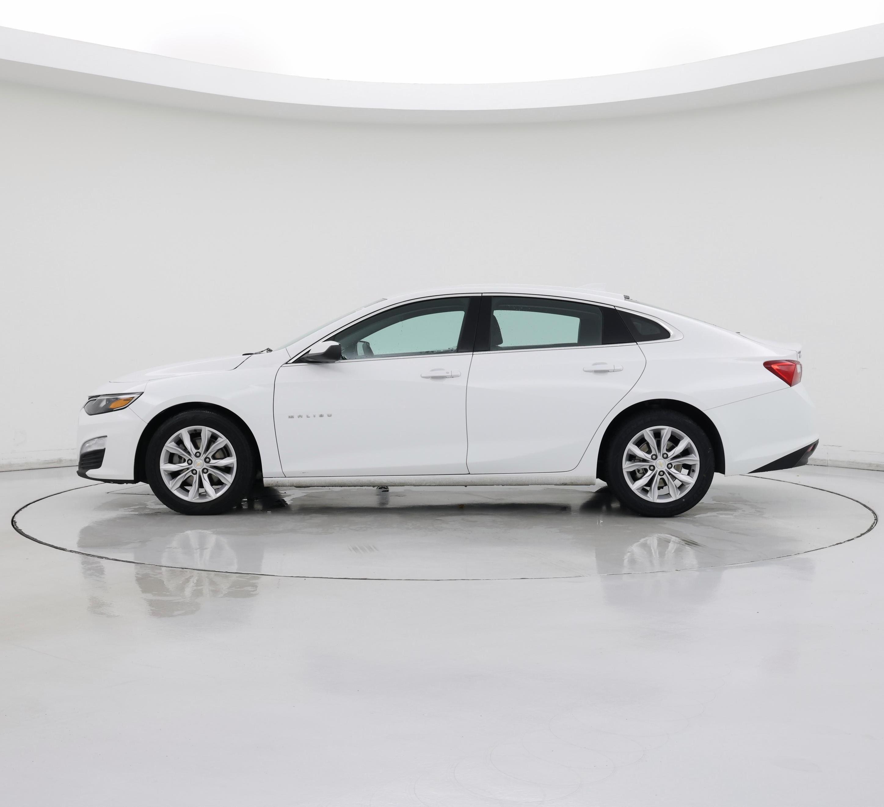 Thumbnail: 2023 Chevrolet Malibu - 3