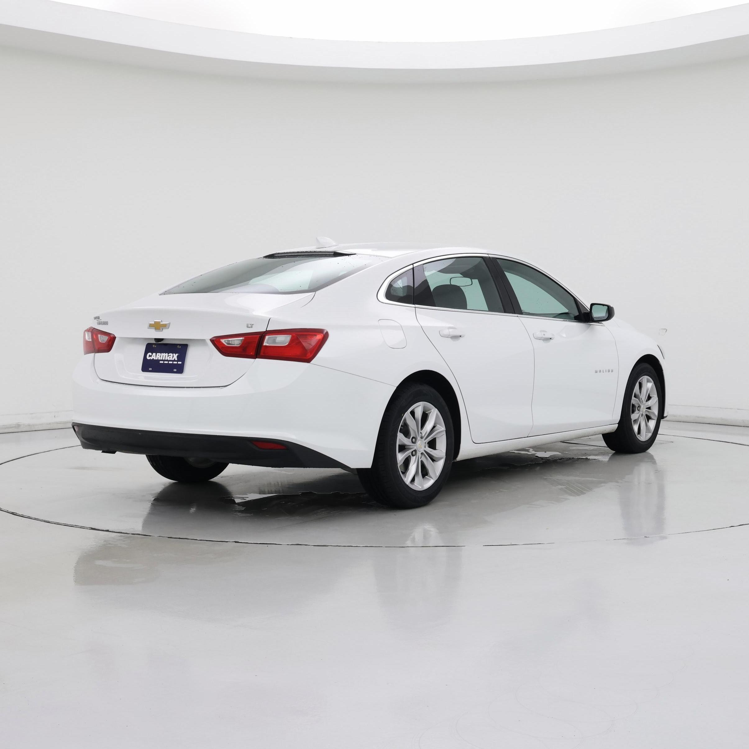 Thumbnail: 2023 Chevrolet Malibu - 8