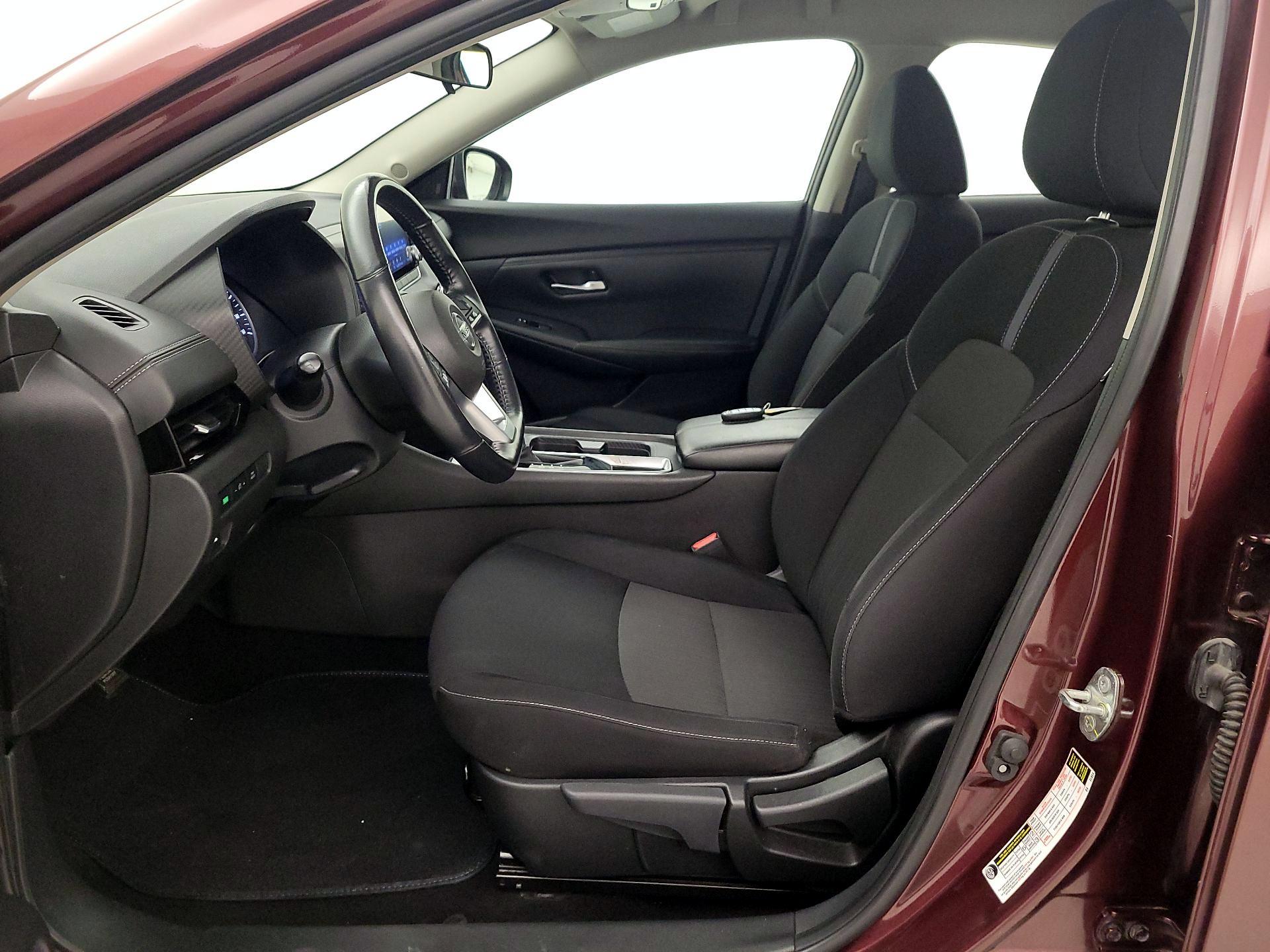 Thumbnail: 2022 Nissan Sentra - 11