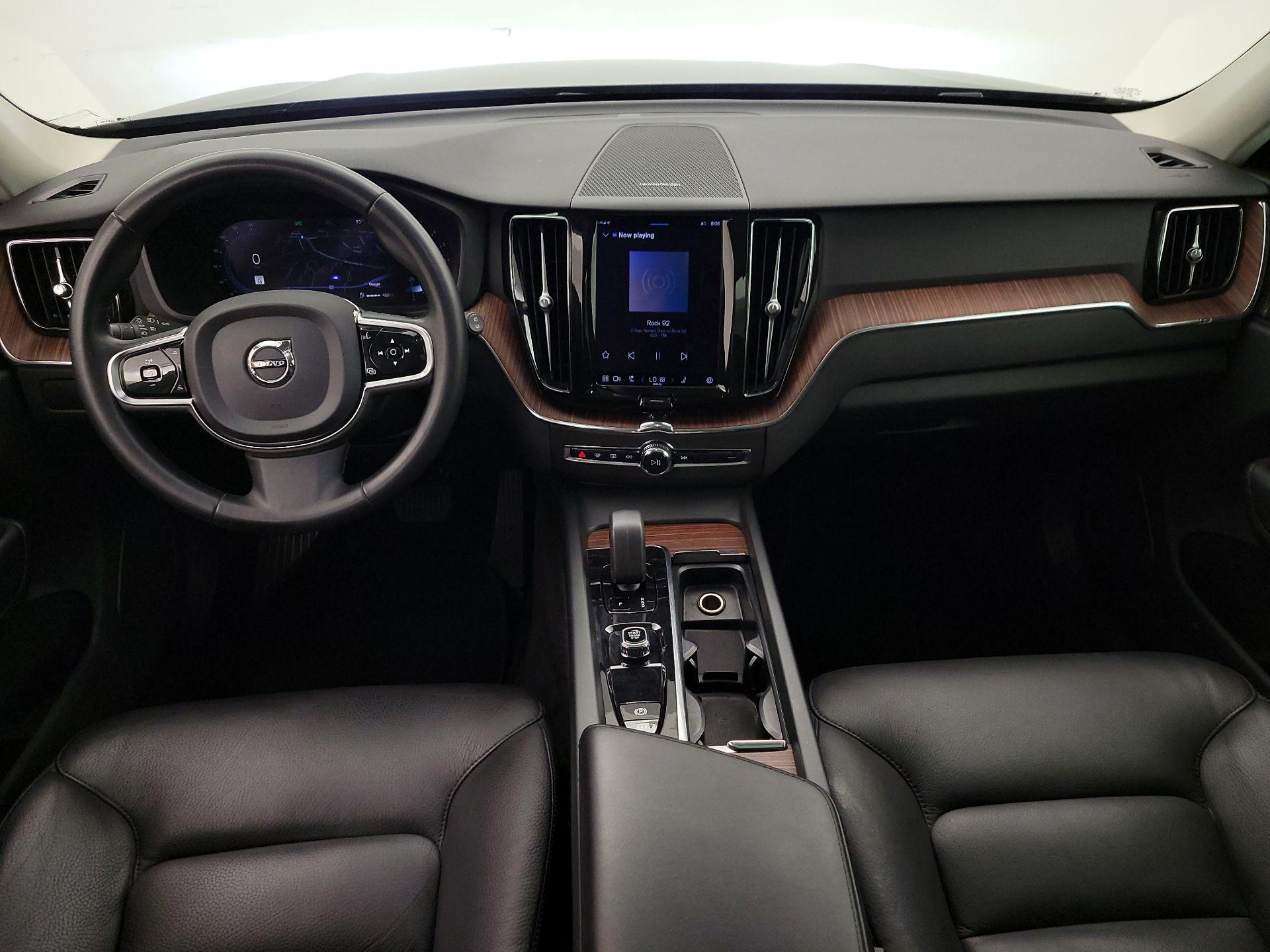 Thumbnail: 2023 Volvo XC60 - 9