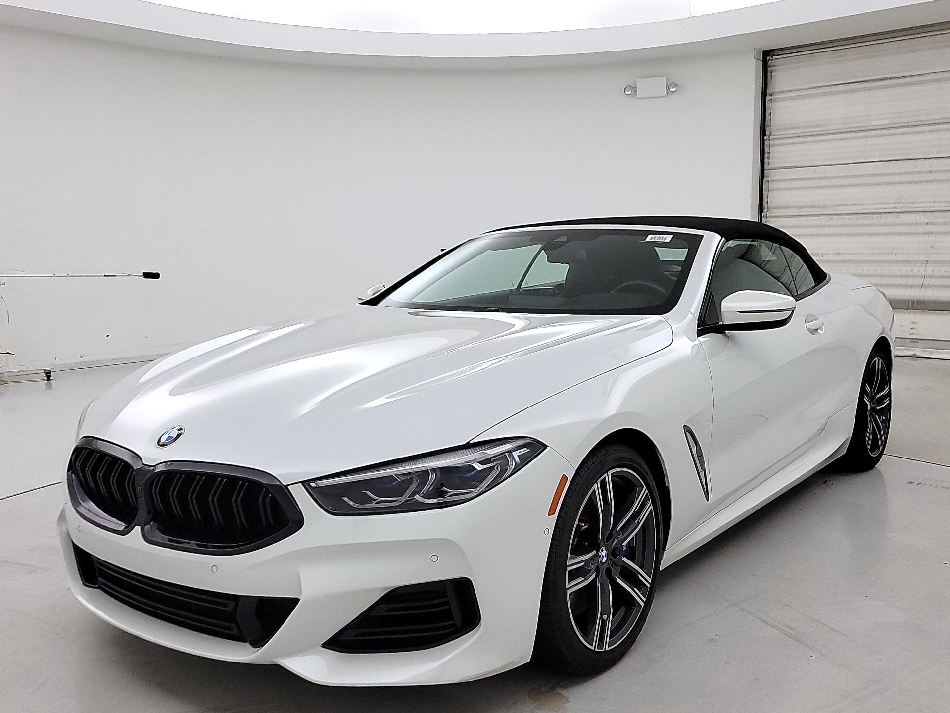 Thumbnail: 2023 BMW 8 Series - 3