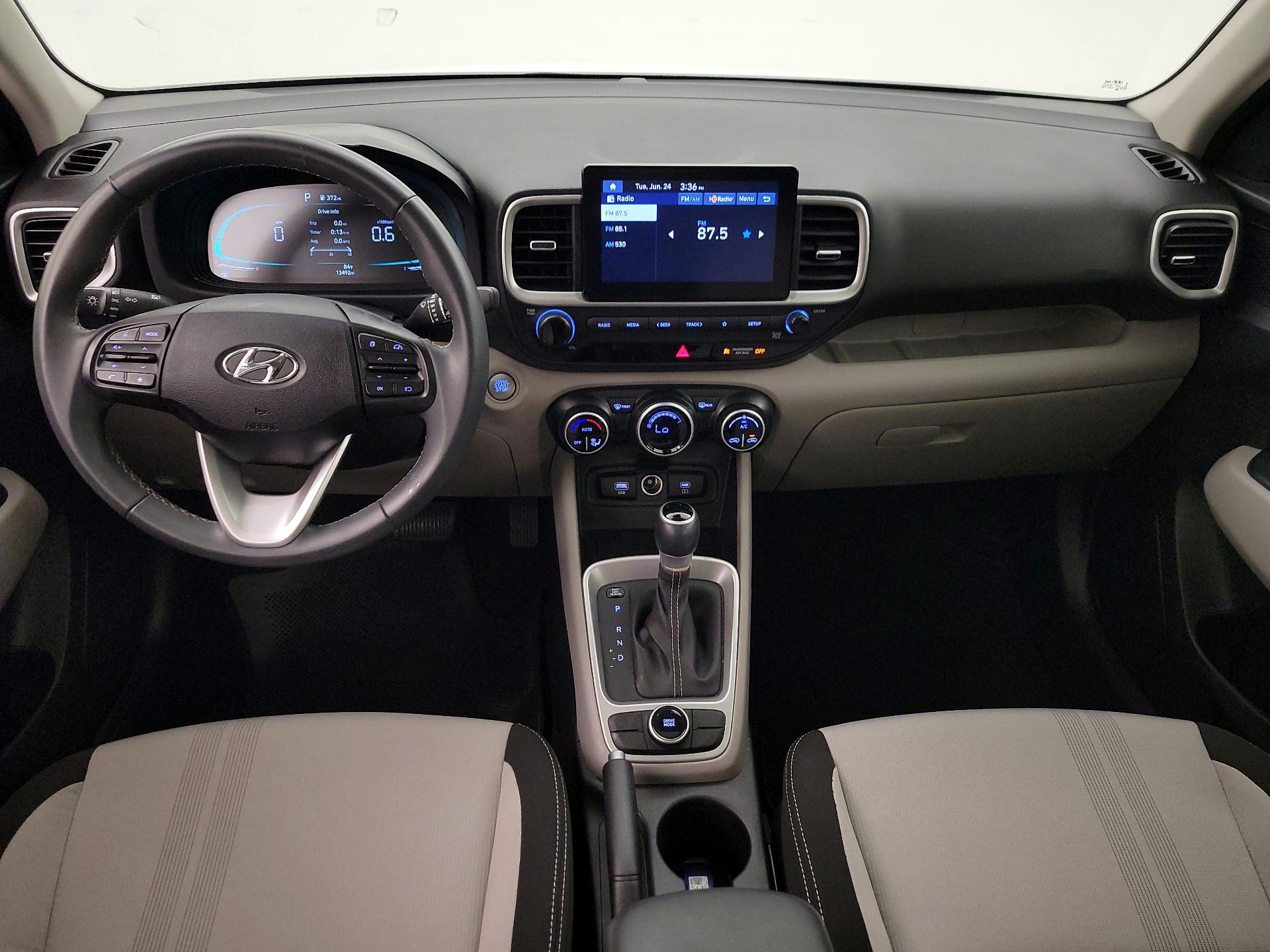 Thumbnail: 2024 Hyundai Venue - 9