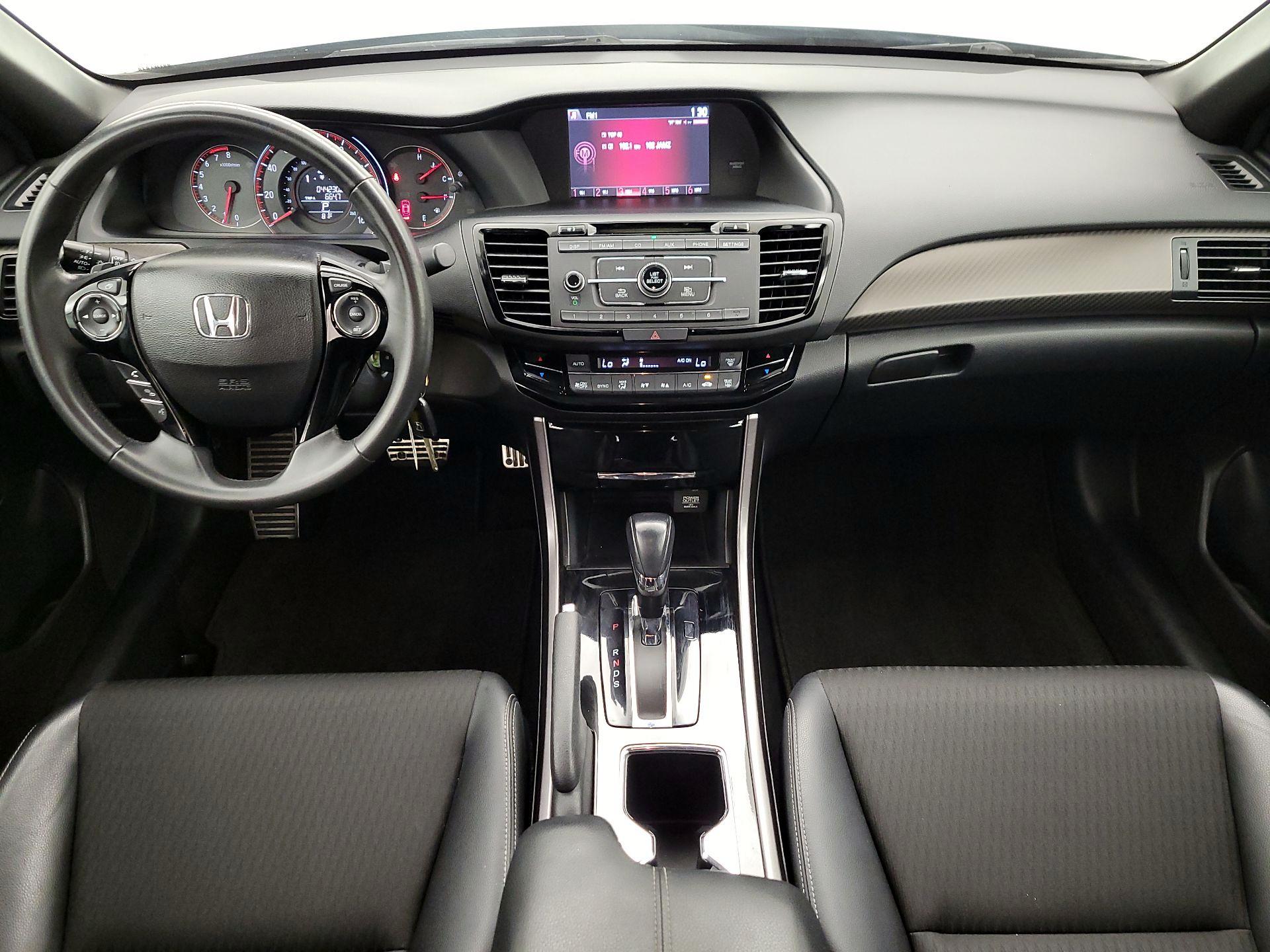 Thumbnail: 2016 Honda Accord - 9