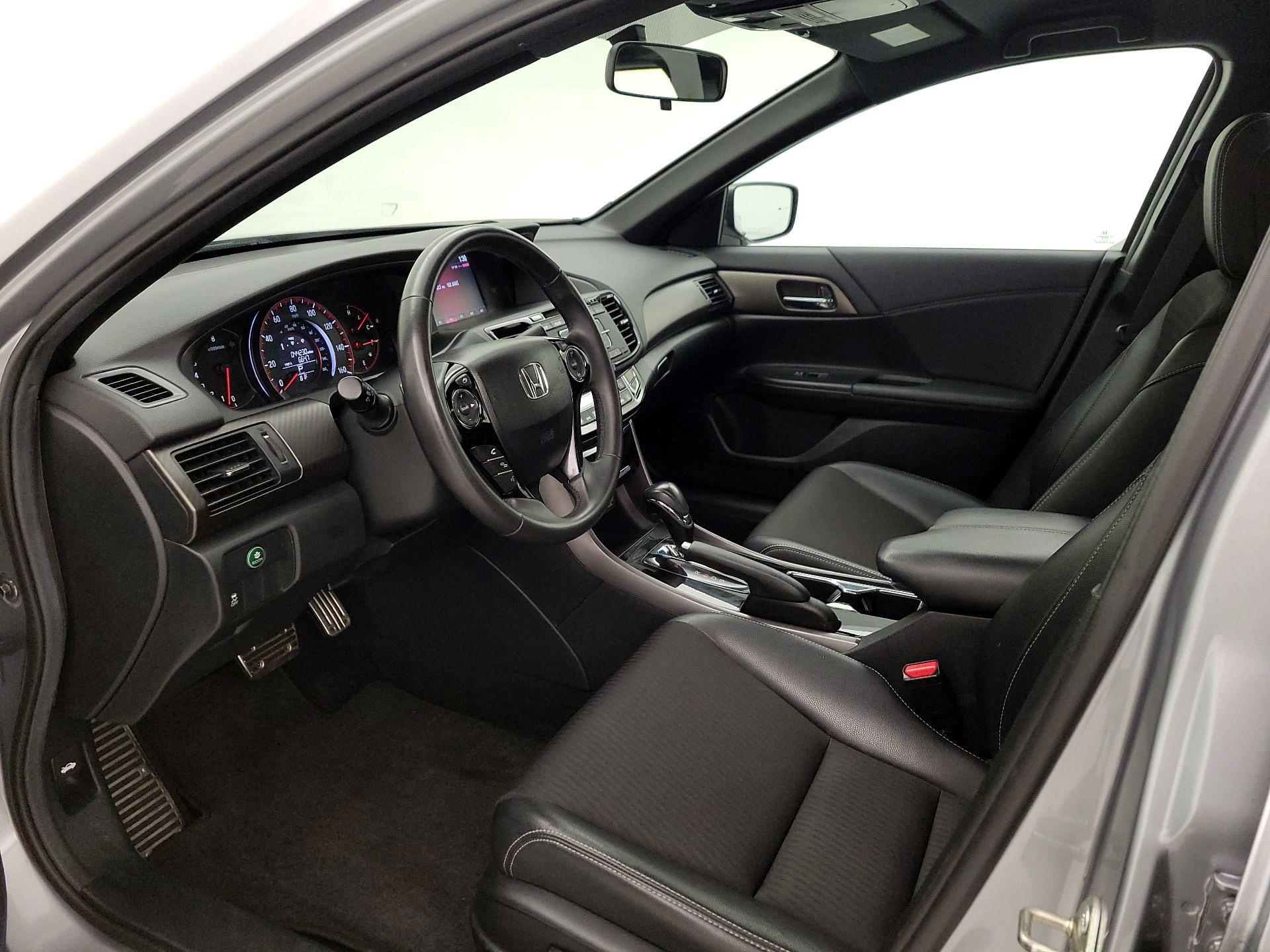 Thumbnail: 2016 Honda Accord - 11
