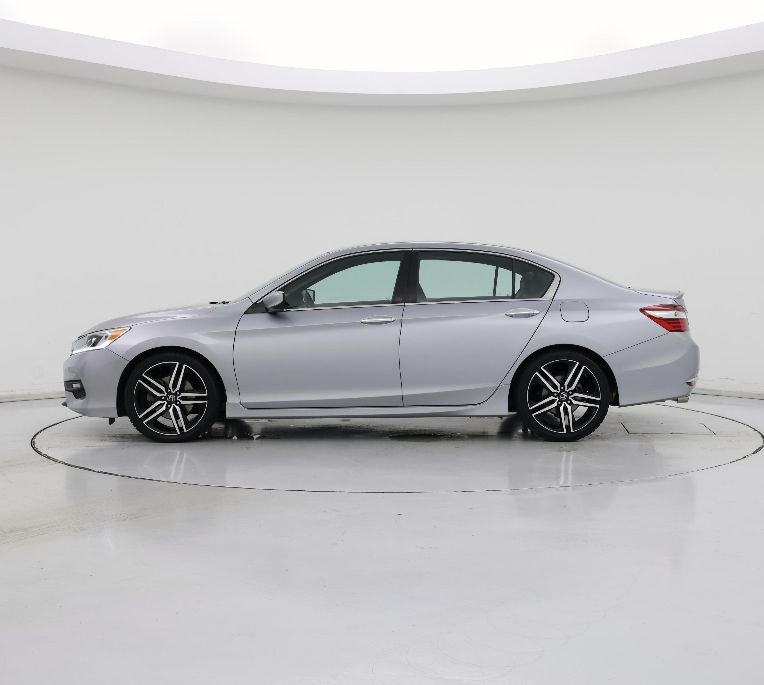 Thumbnail: 2016 Honda Accord - 3