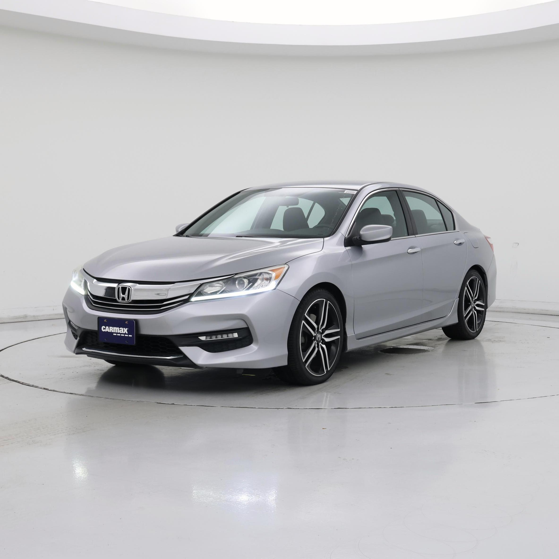 Thumbnail: 2016 Honda Accord - 4