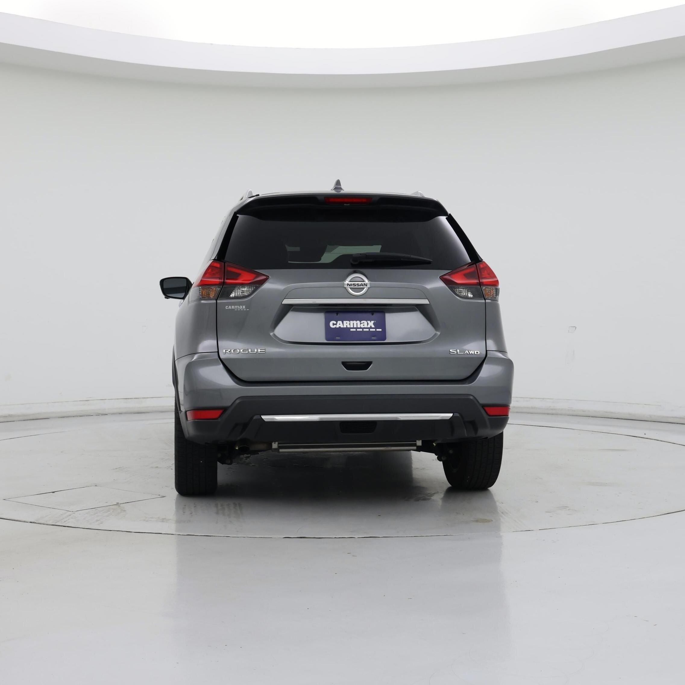 Thumbnail: 2017 Nissan Rogue - 6