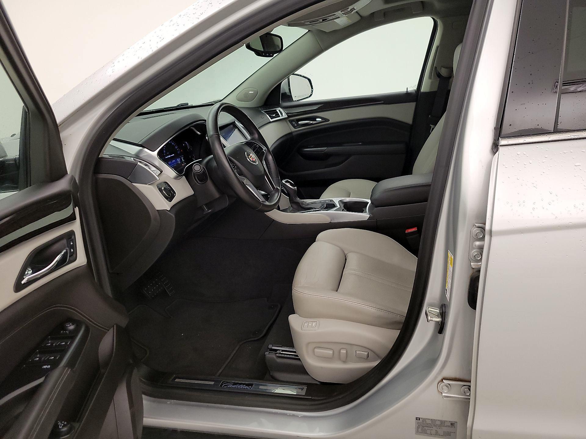 Thumbnail: 2016 Cadillac SRX - 11