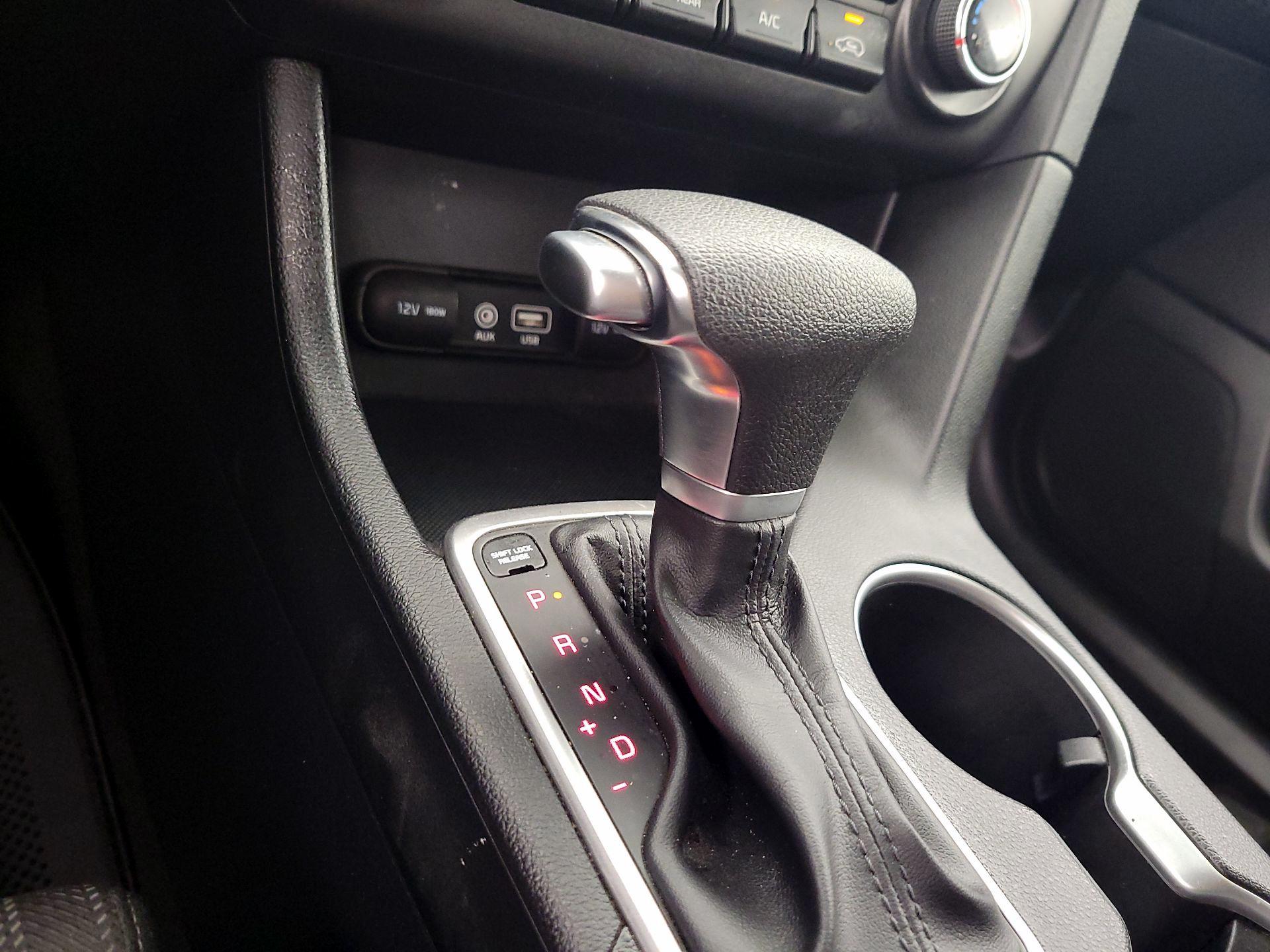 Thumbnail: 2019 Kia Sportage - 17