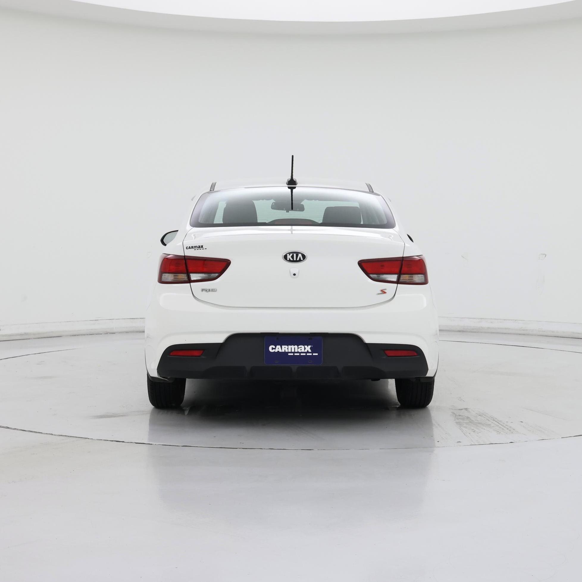 Thumbnail: 2019 Kia Rio - 6