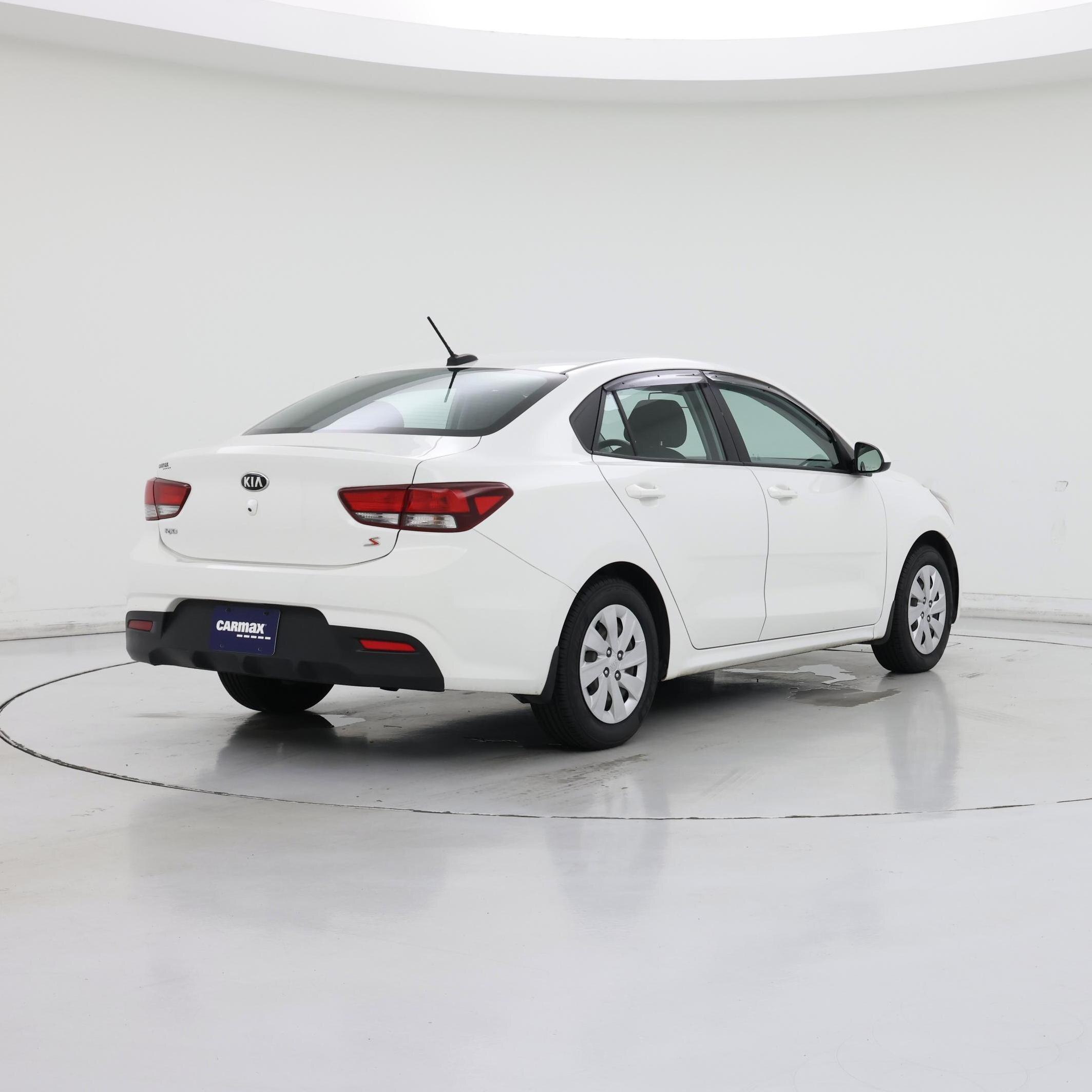 Thumbnail: 2019 Kia Rio - 8