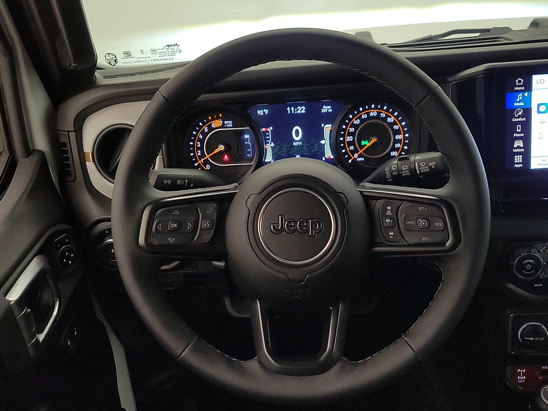 Thumbnail: 2025 Jeep Wrangler - 10