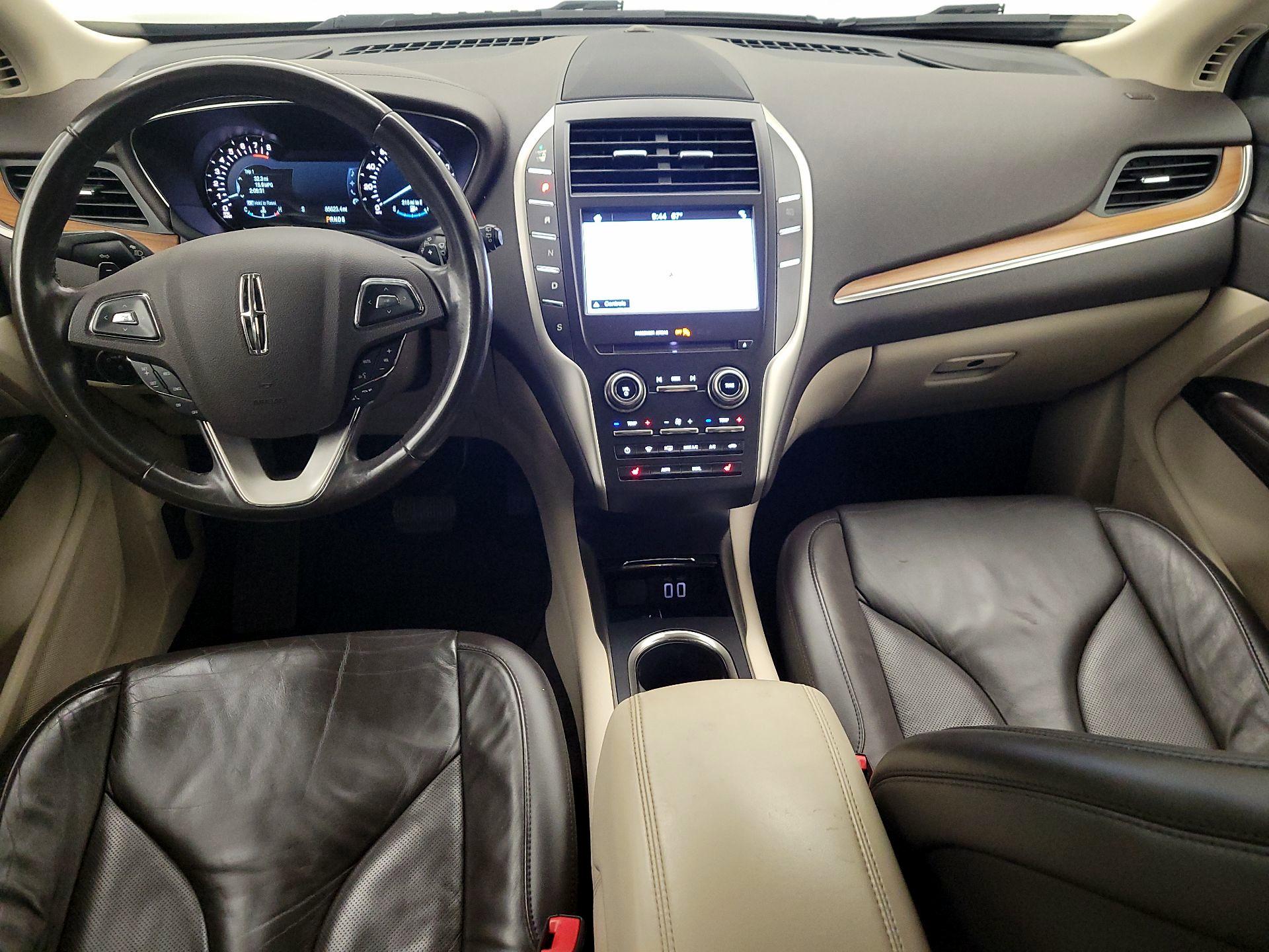 Thumbnail: 2017 Lincoln MKC - 9