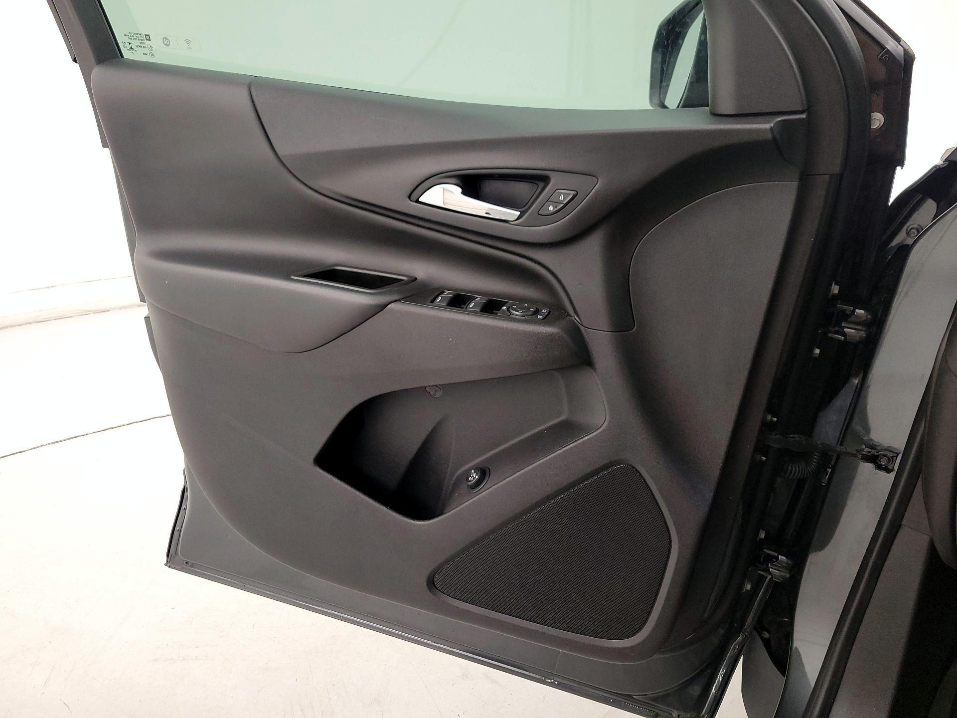 Thumbnail: 2021 Chevrolet Equinox - 12