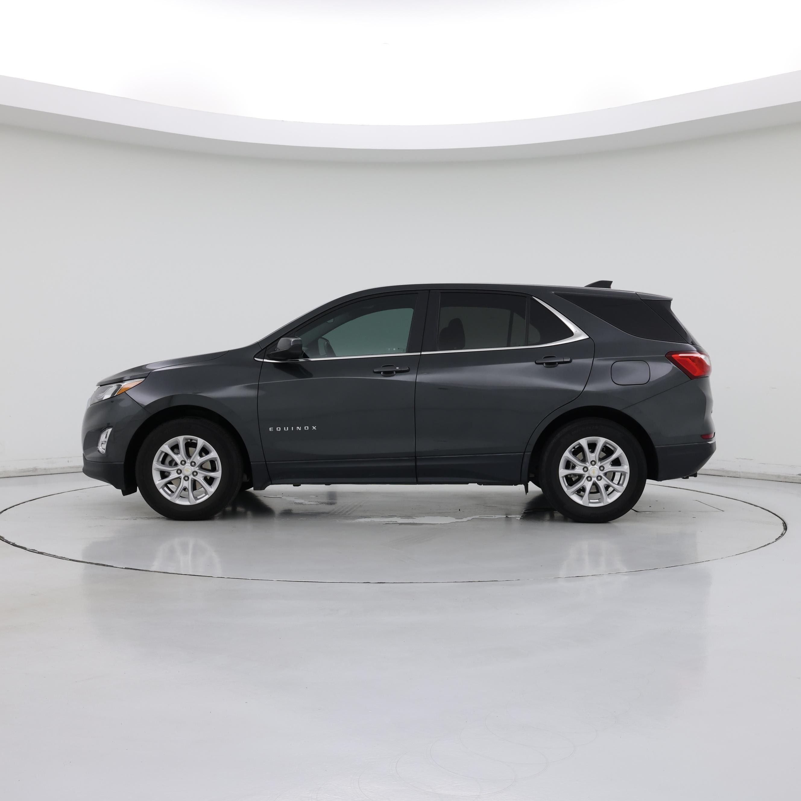 Thumbnail: 2021 Chevrolet Equinox - 3