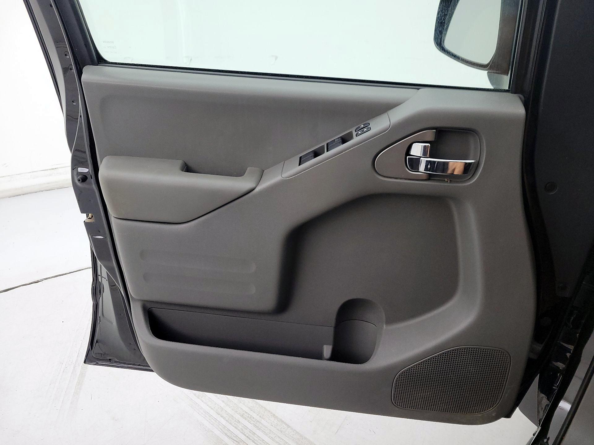 Thumbnail: 2019 Nissan Frontier - 12