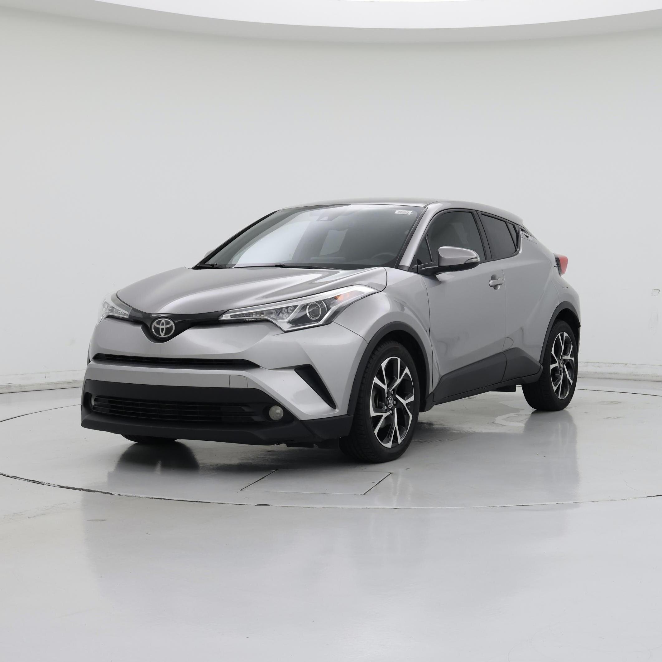 Thumbnail: 2018 Toyota C-HR - 4