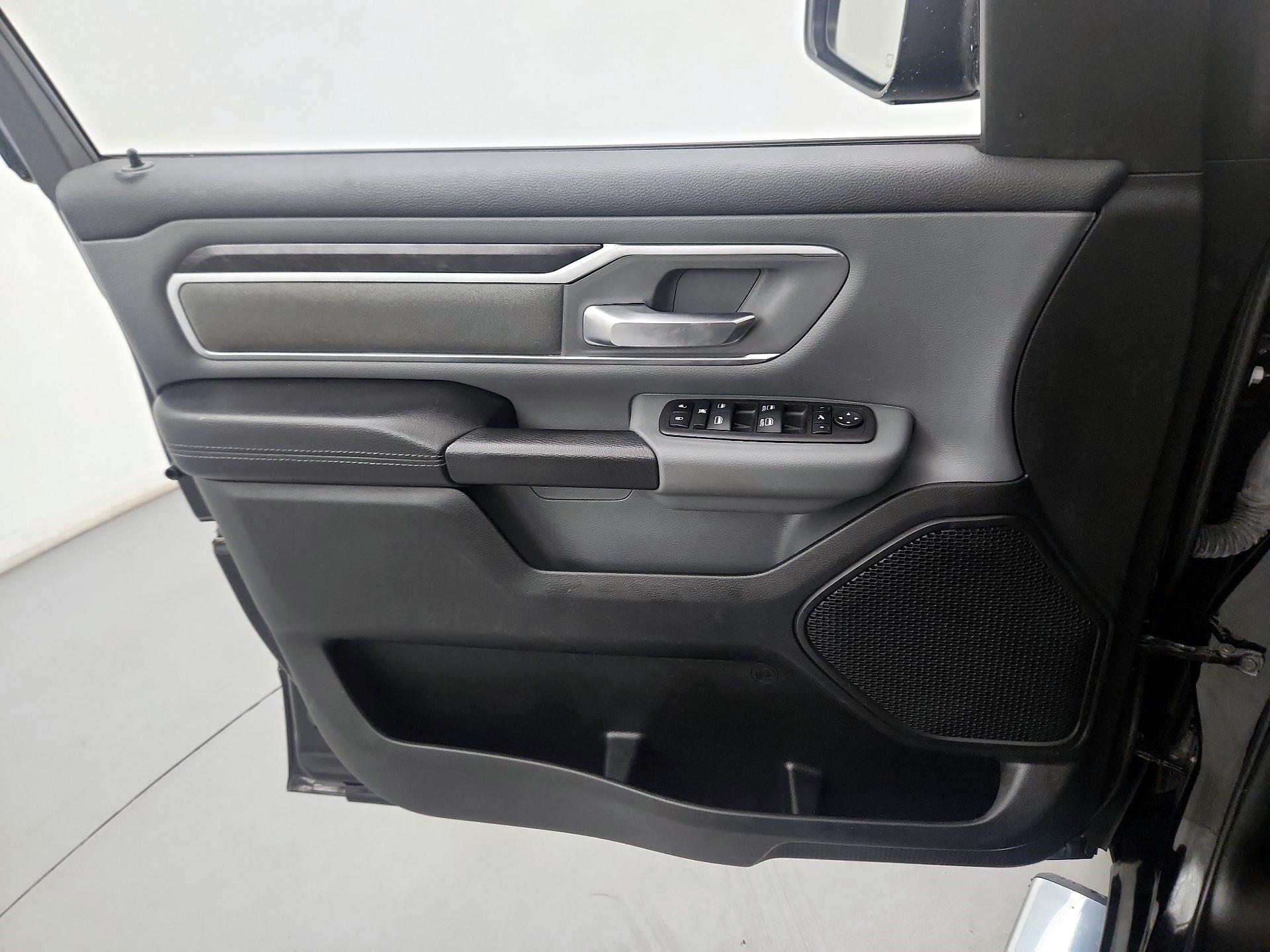 Thumbnail: 2023 RAM 1500 - 10