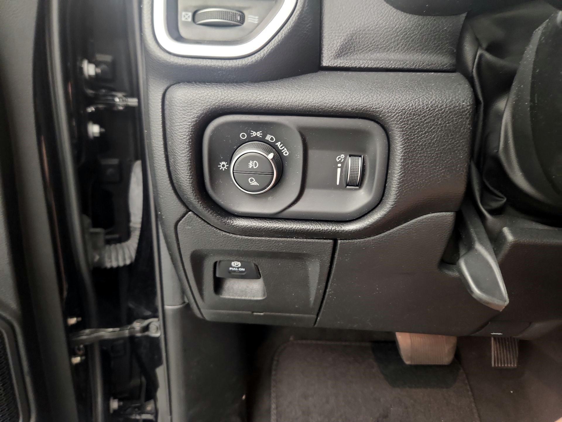 Thumbnail: 2023 RAM 1500 - 11