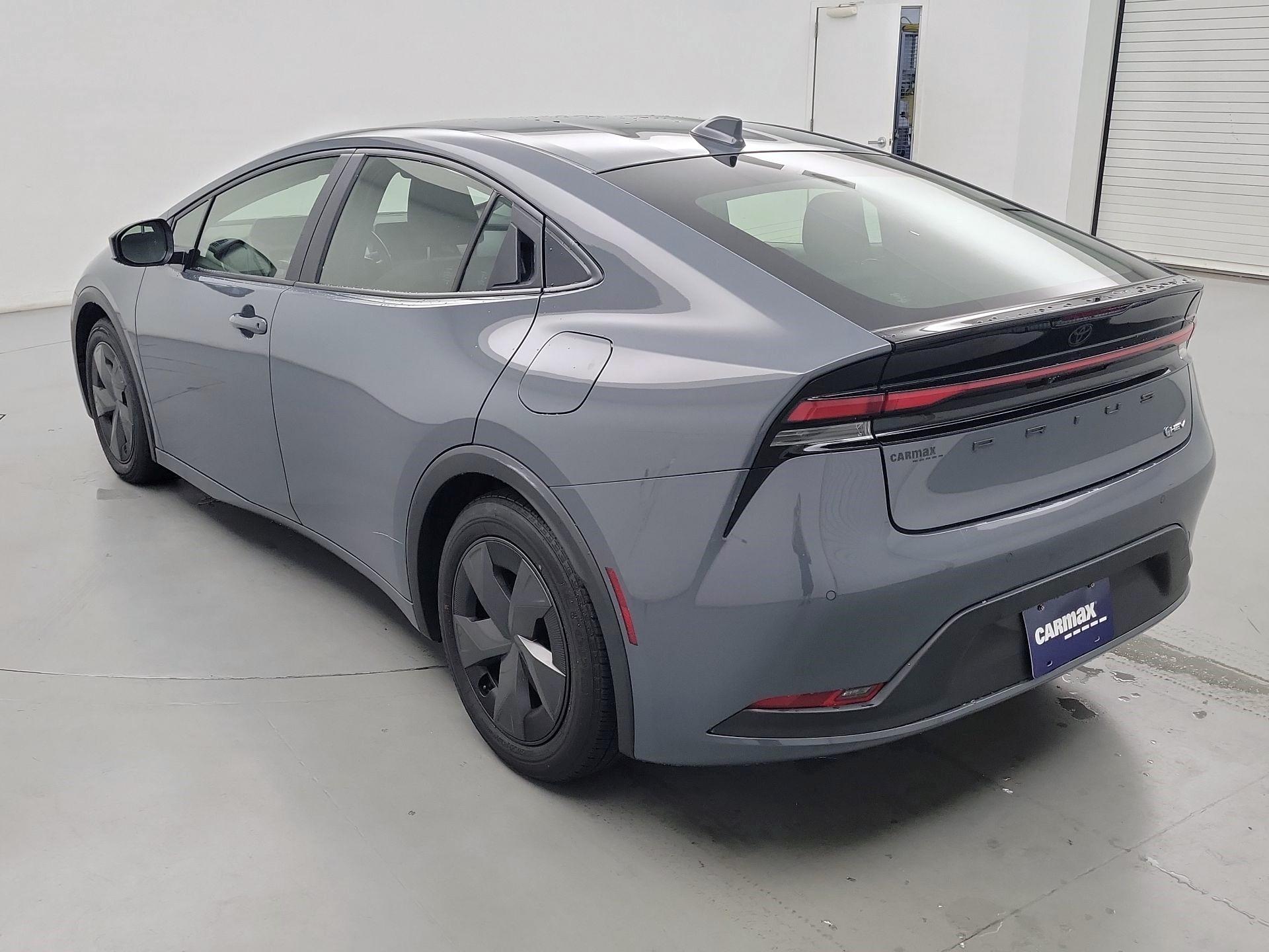 Thumbnail: 2024 Toyota Prius - 7
