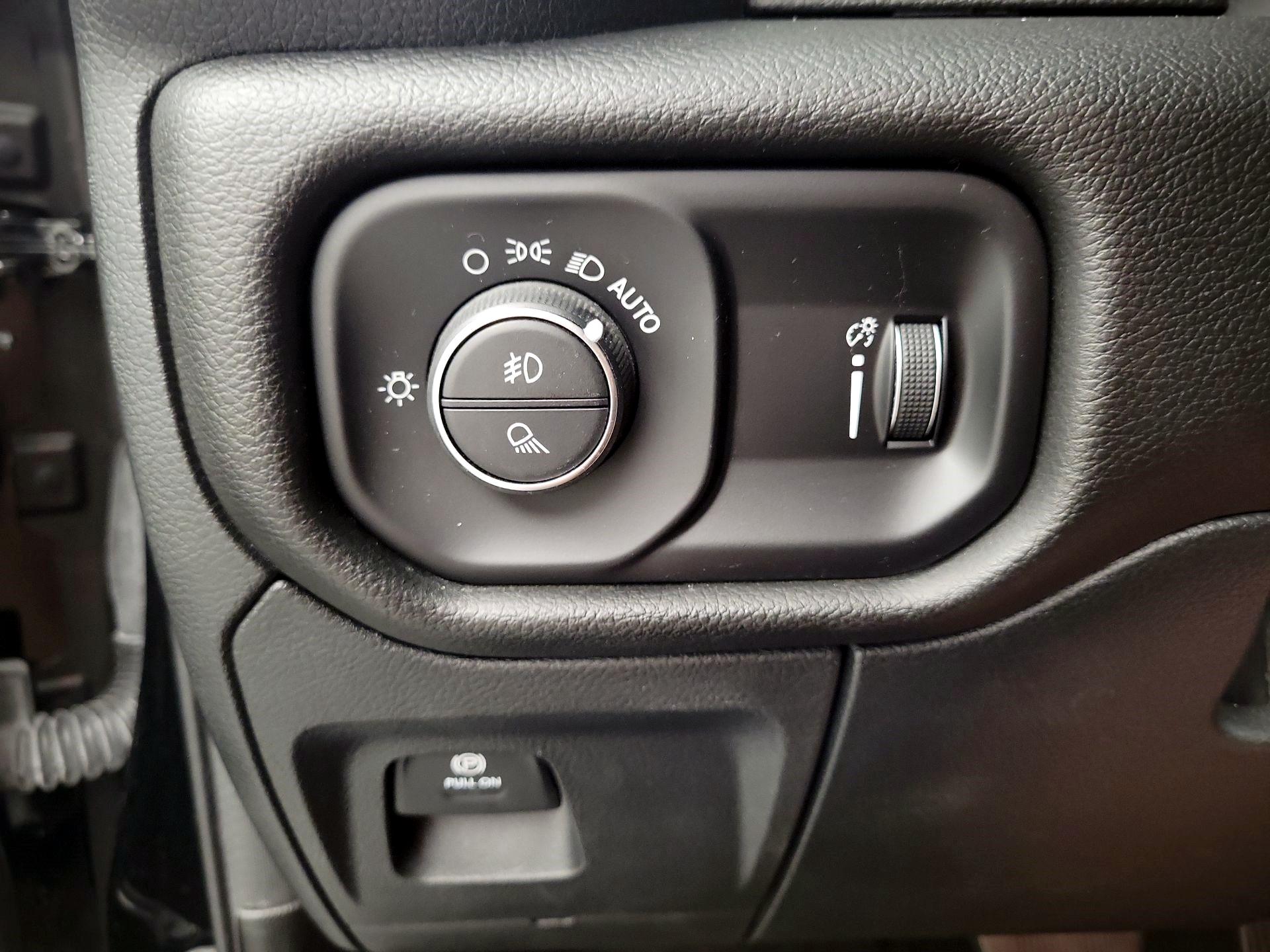 Thumbnail: 2023 RAM 1500 - 11