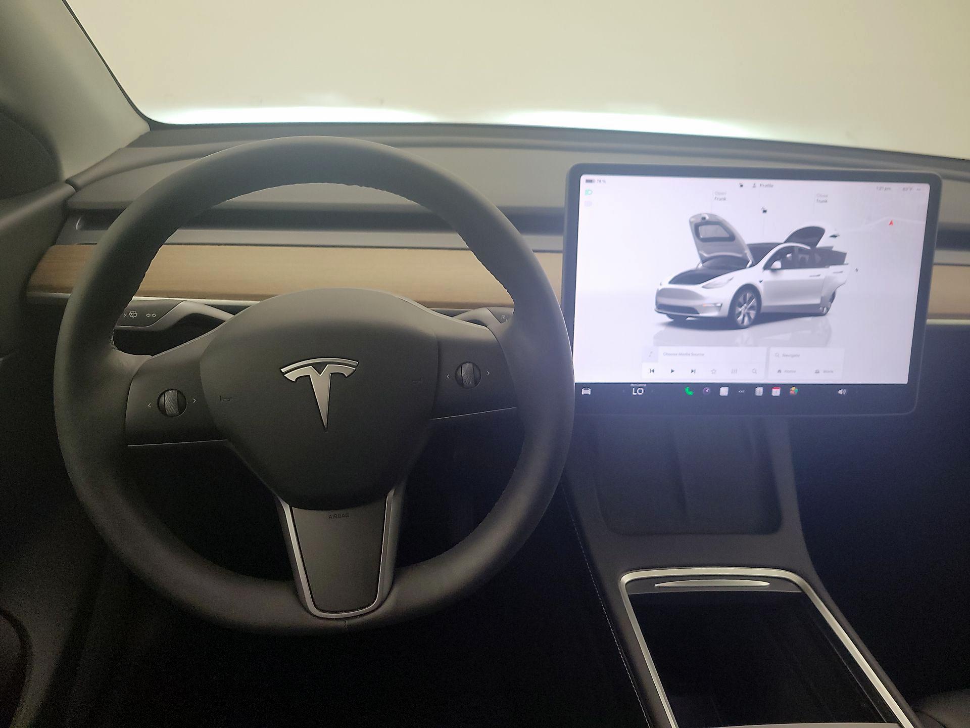 Thumbnail: 2022 Tesla Model Y - 10