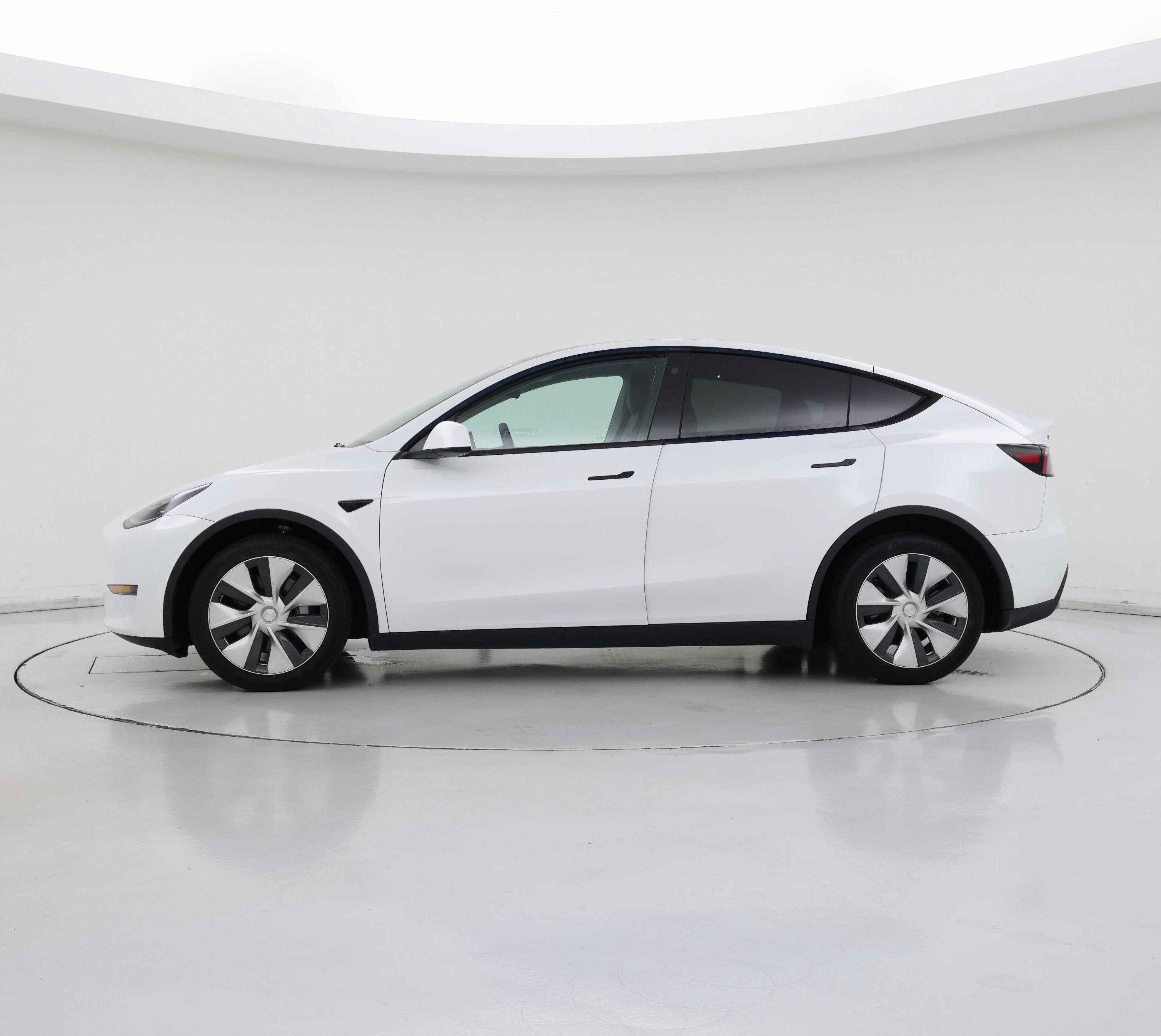Thumbnail: 2022 Tesla Model Y - 3
