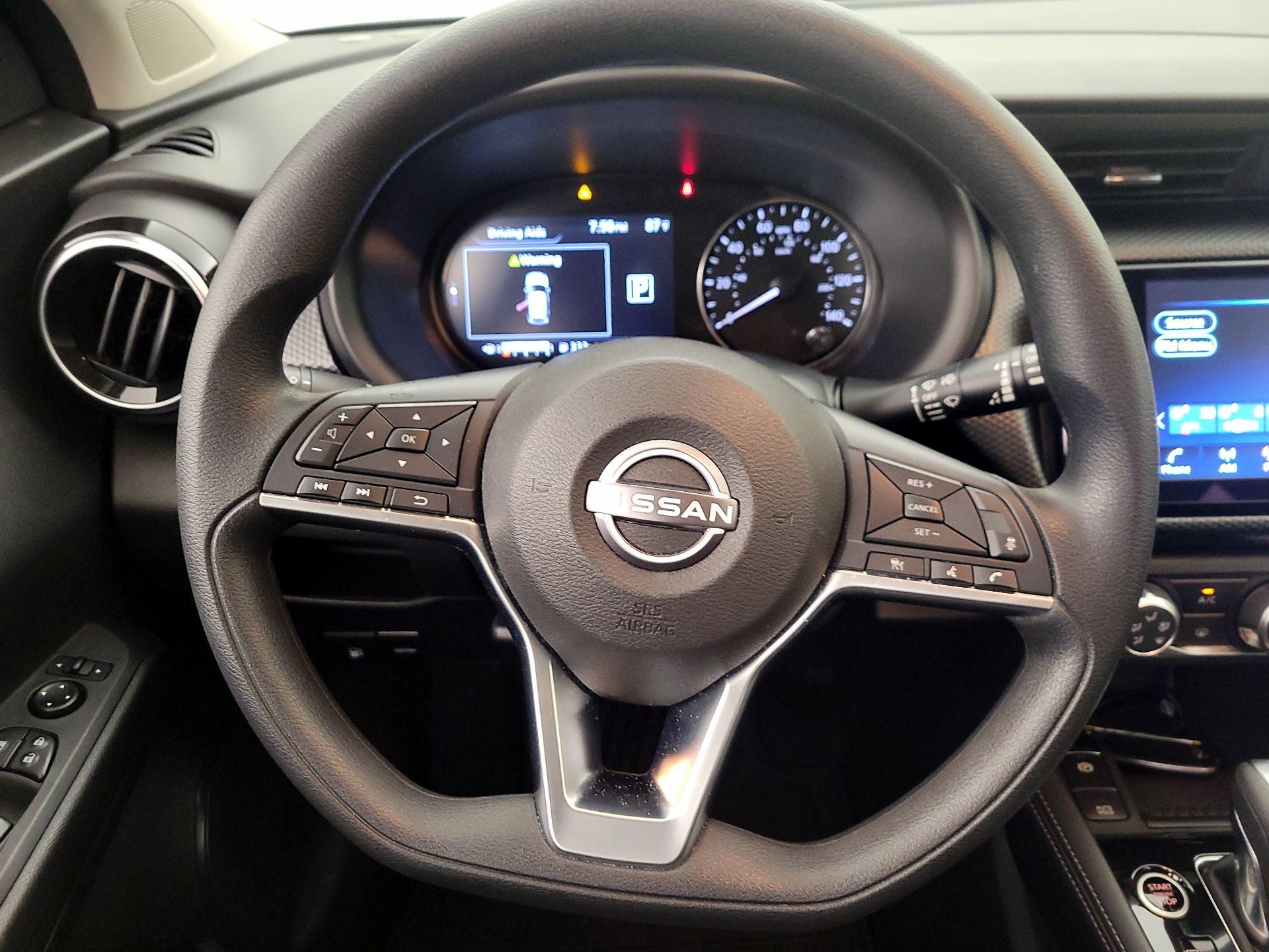 Thumbnail: 2024 Nissan Kicks - 10