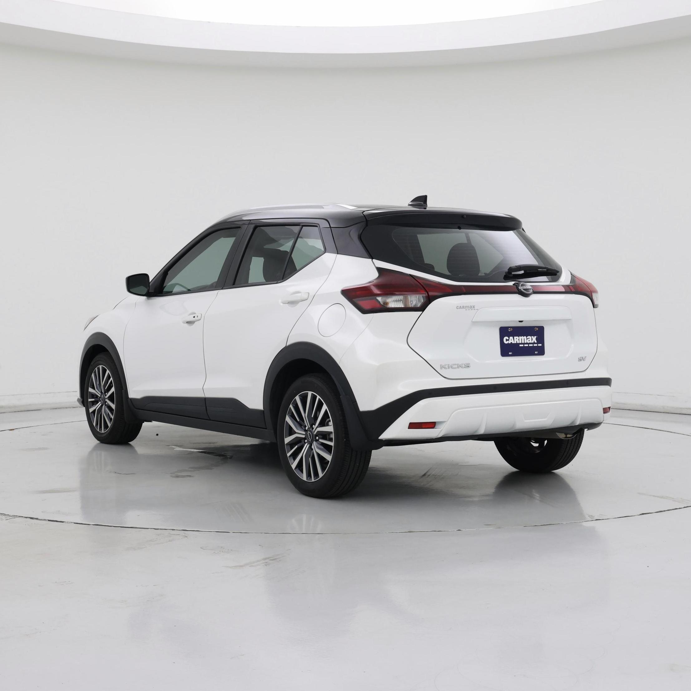 Thumbnail: 2024 Nissan Kicks - 2