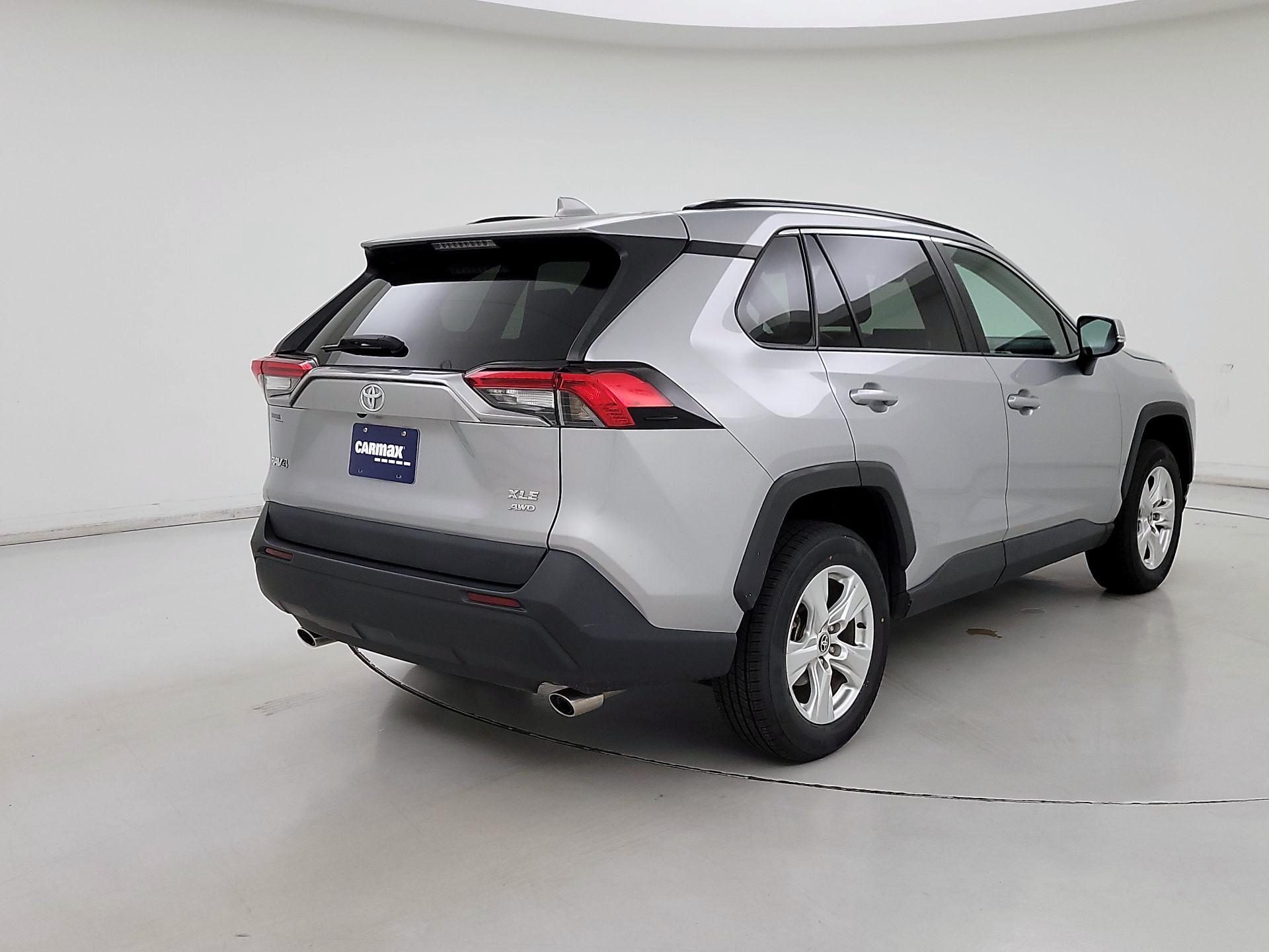 Thumbnail: 2021 Toyota RAV4 - 5
