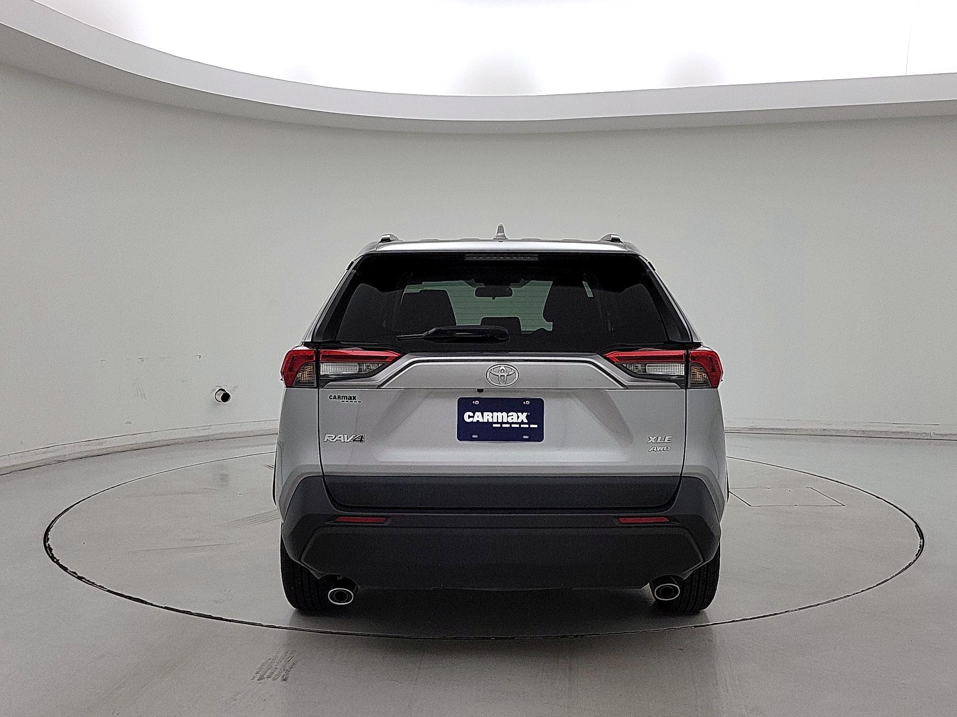 Thumbnail: 2021 Toyota RAV4 - 6