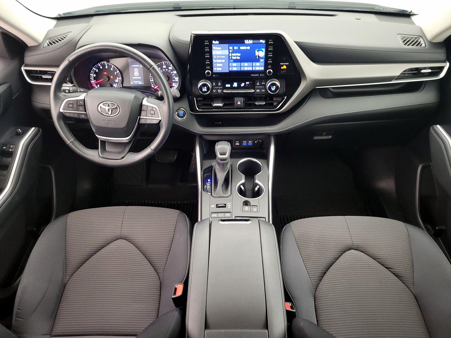 Thumbnail: 2022 Toyota Highlander - 9