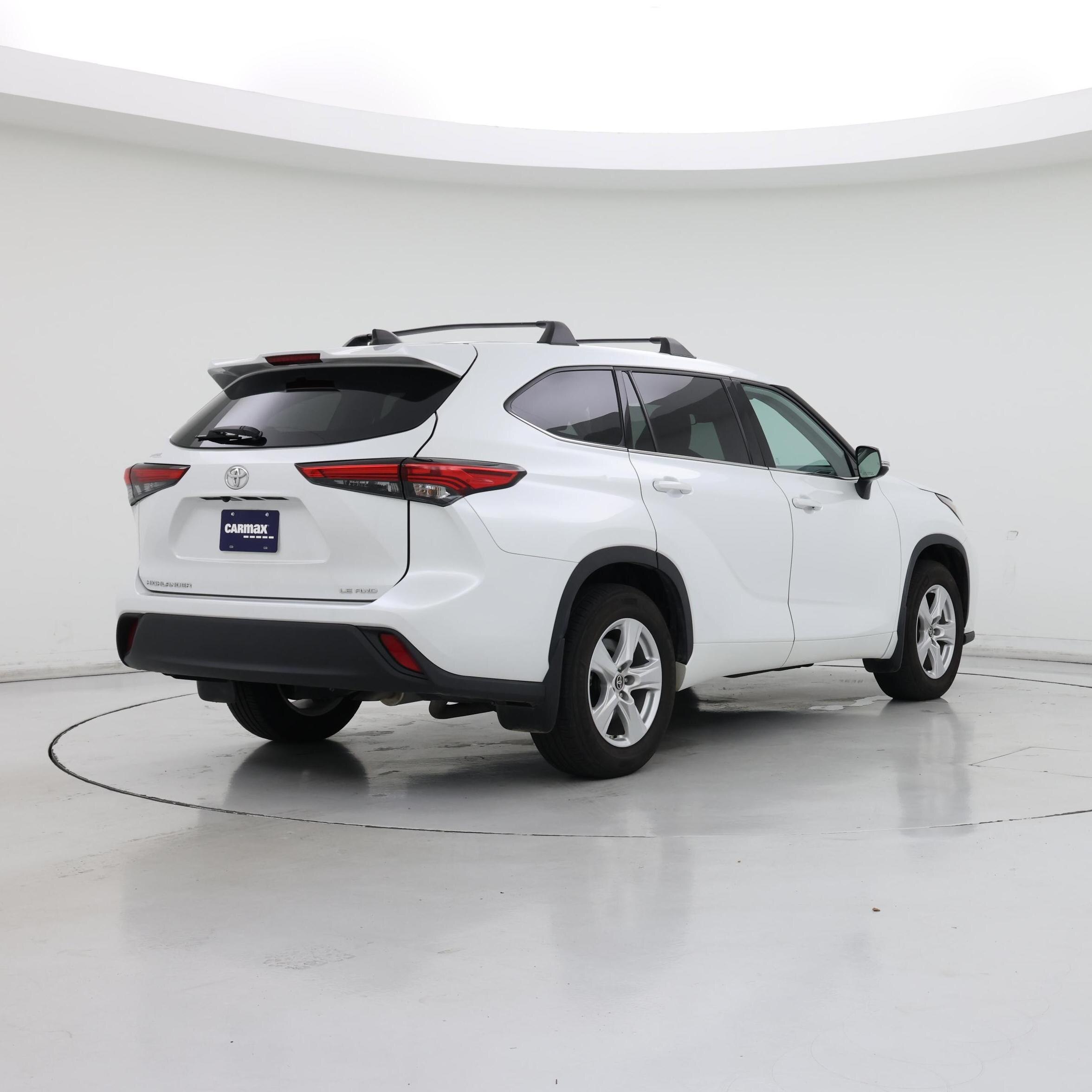 Thumbnail: 2022 Toyota Highlander - 8