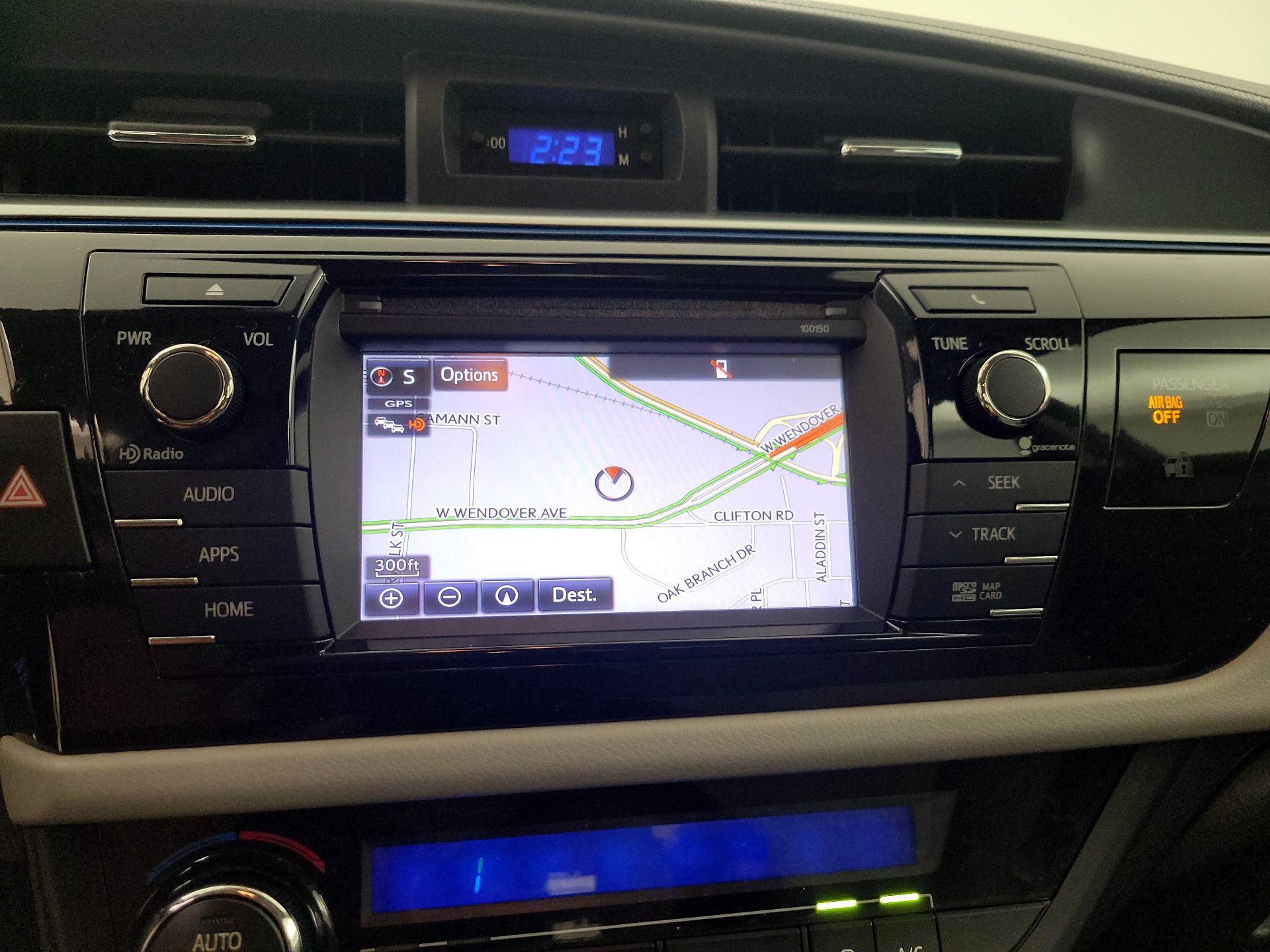 Thumbnail: 2015 Toyota Corolla - 14