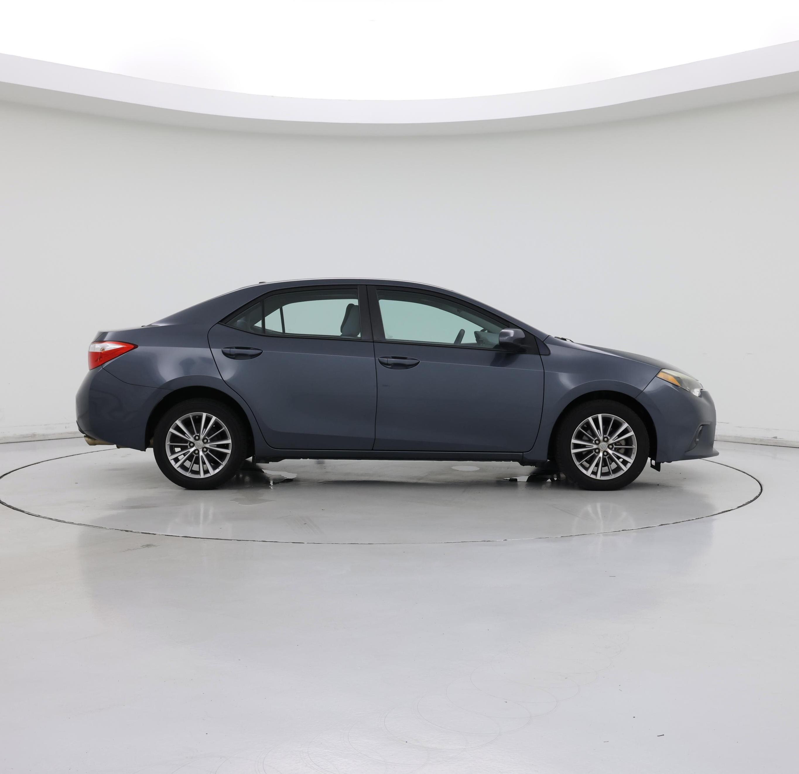 Thumbnail: 2015 Toyota Corolla - 7