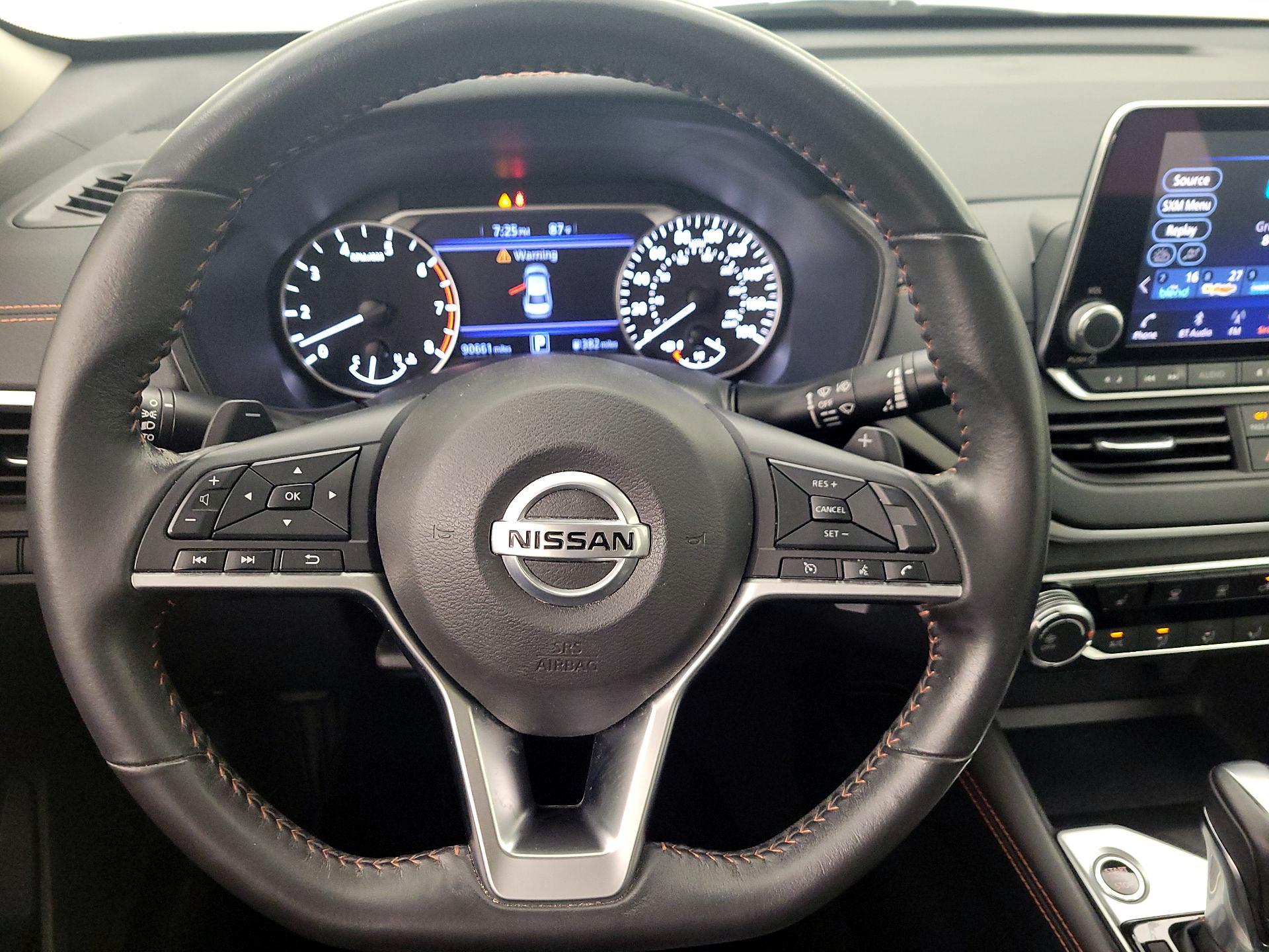 Thumbnail: 2022 Nissan Altima - 10