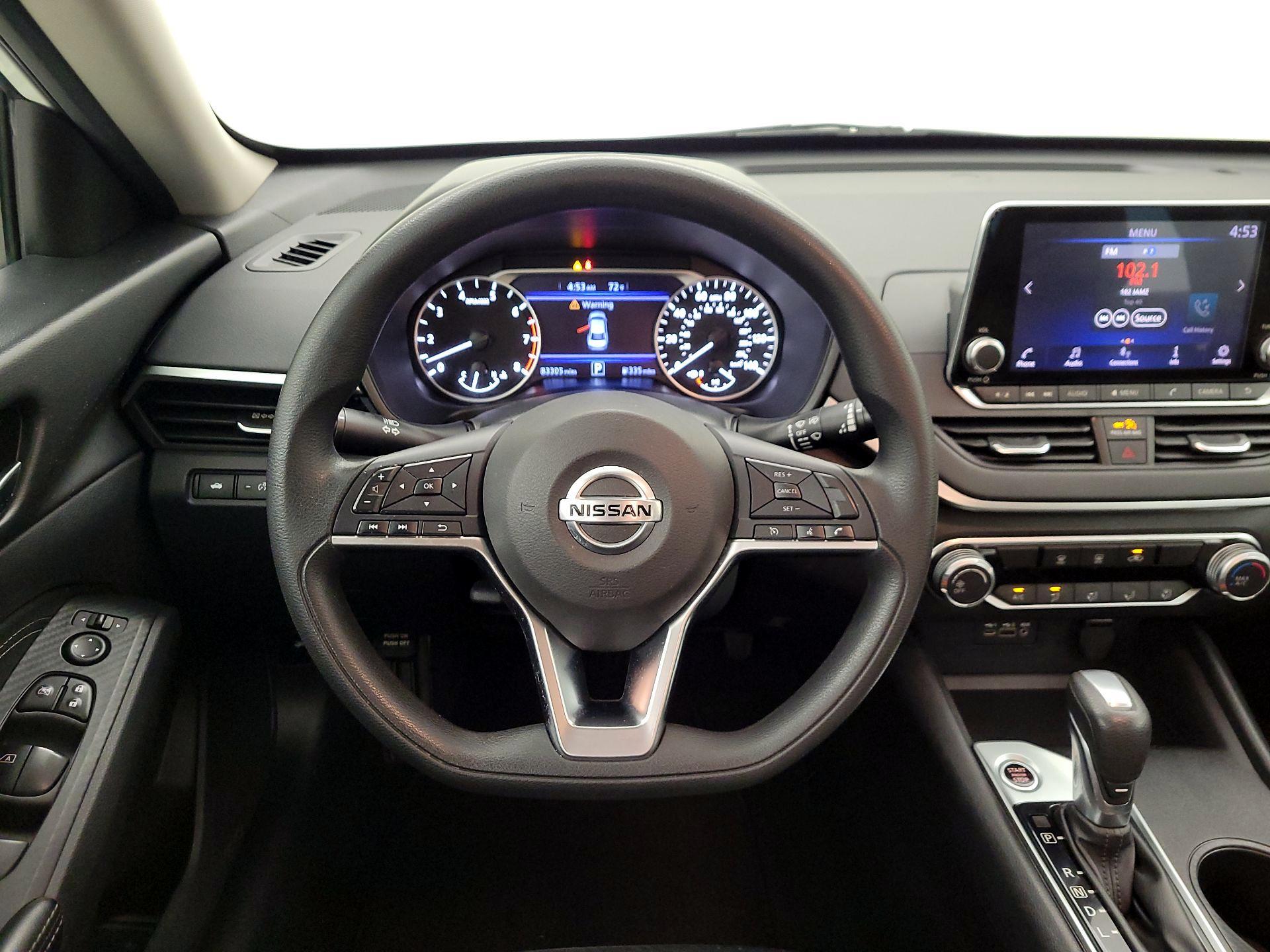 Thumbnail: 2019 Nissan Altima - 10