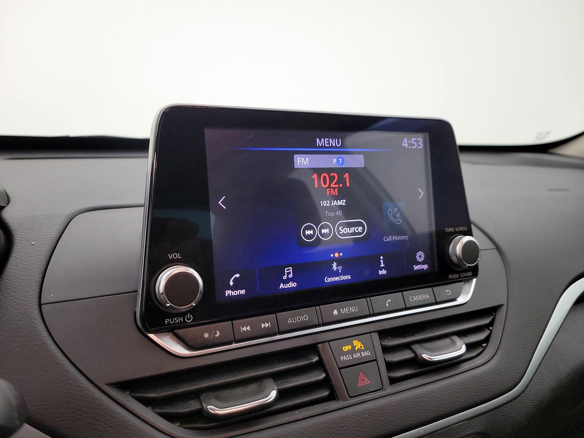 Thumbnail: 2019 Nissan Altima - 15
