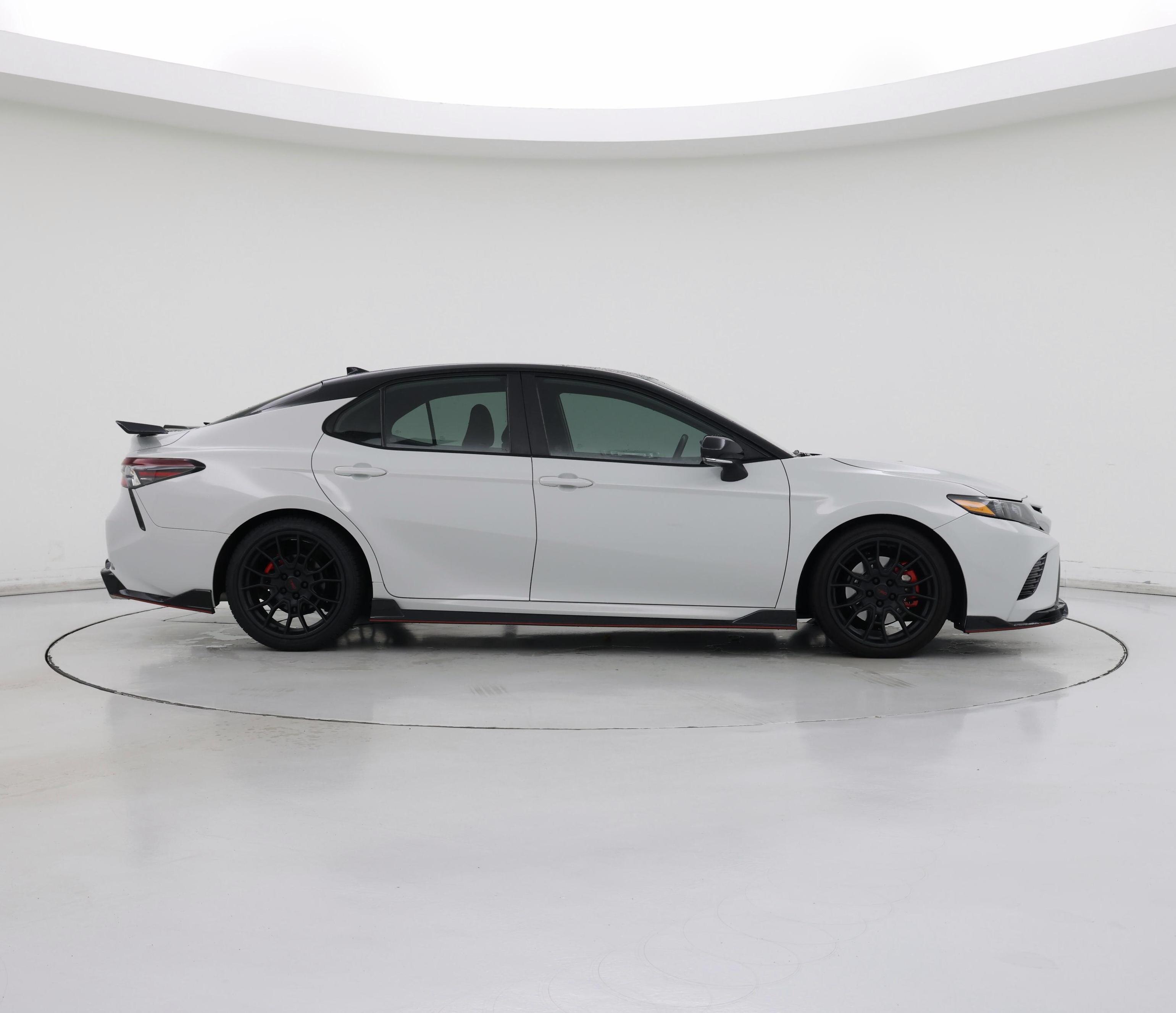 Thumbnail: 2021 Toyota Camry - 7