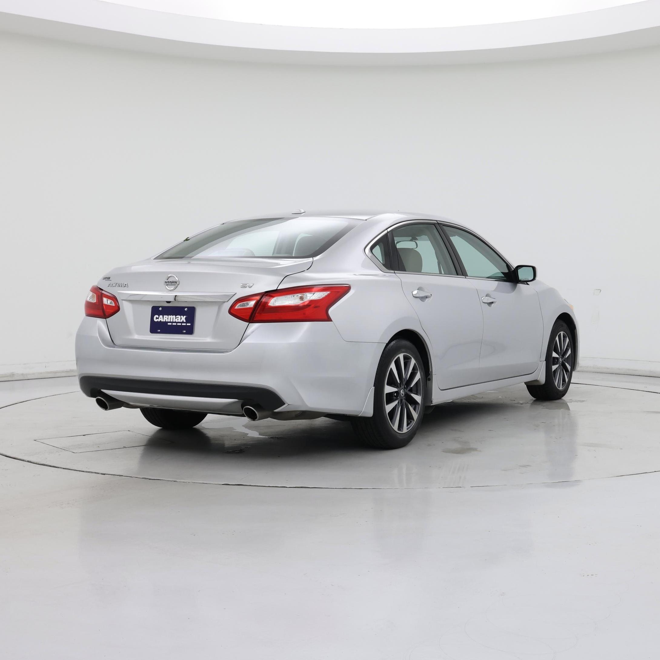Thumbnail: 2016 Nissan Altima - 8